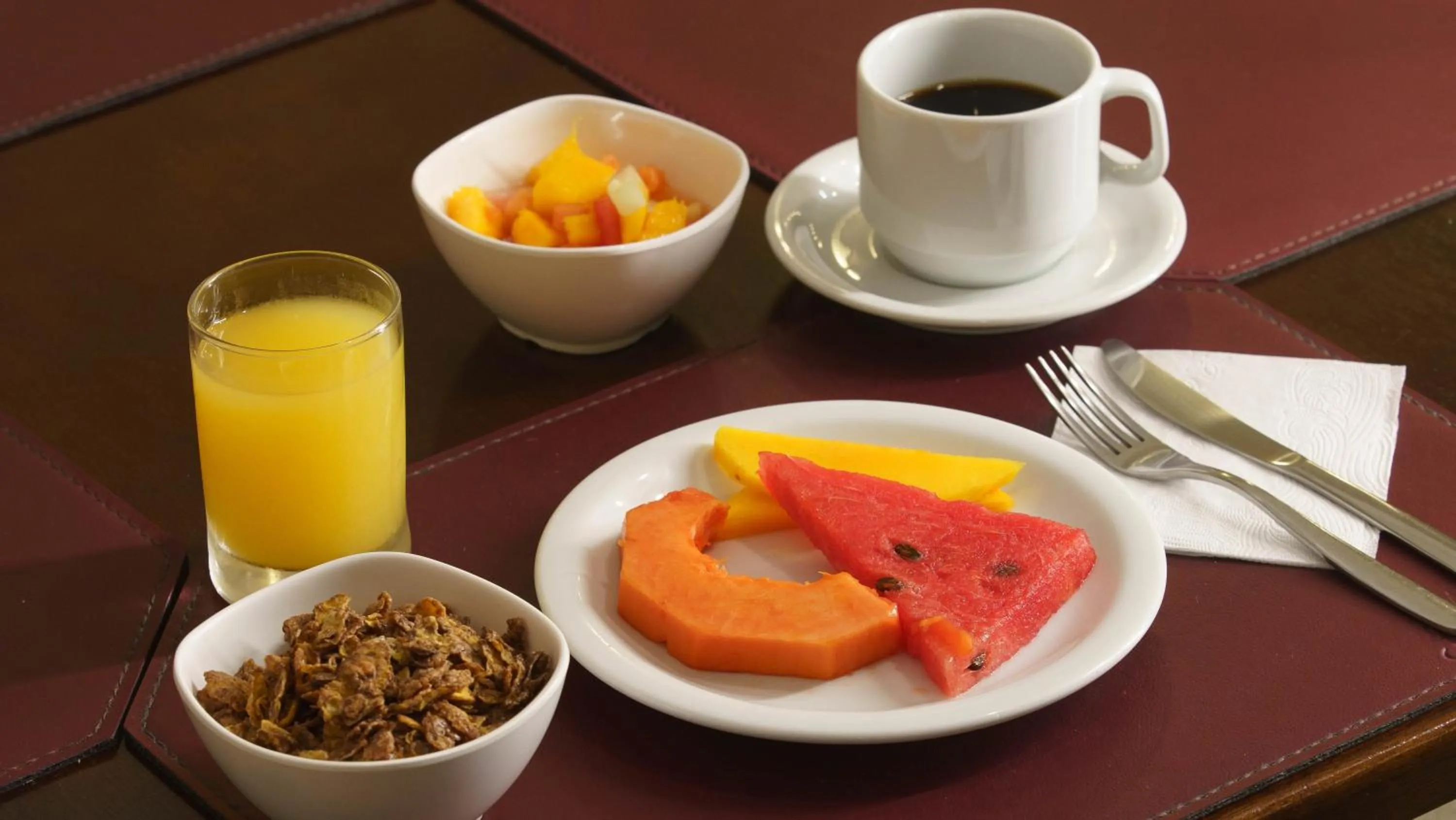 Restaurant/places to eat in SJ Executive - San Juan Curitiba