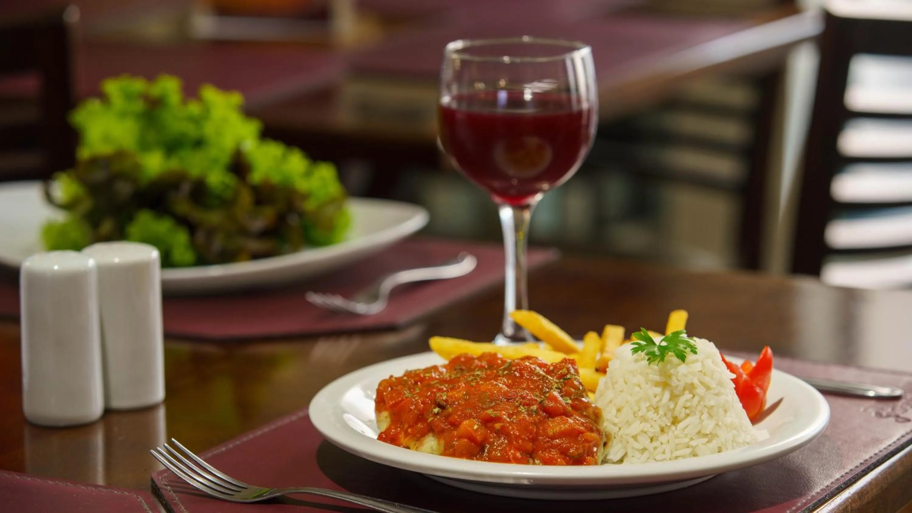 Restaurant/places to eat in SJ Executive - San Juan Curitiba