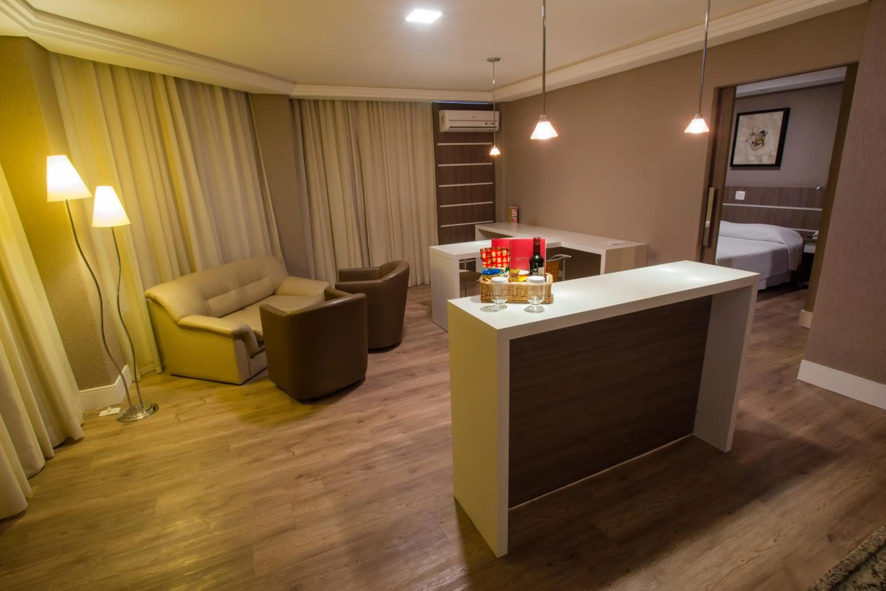 TV and multimedia in SJ Royal - San Juan Curitiba