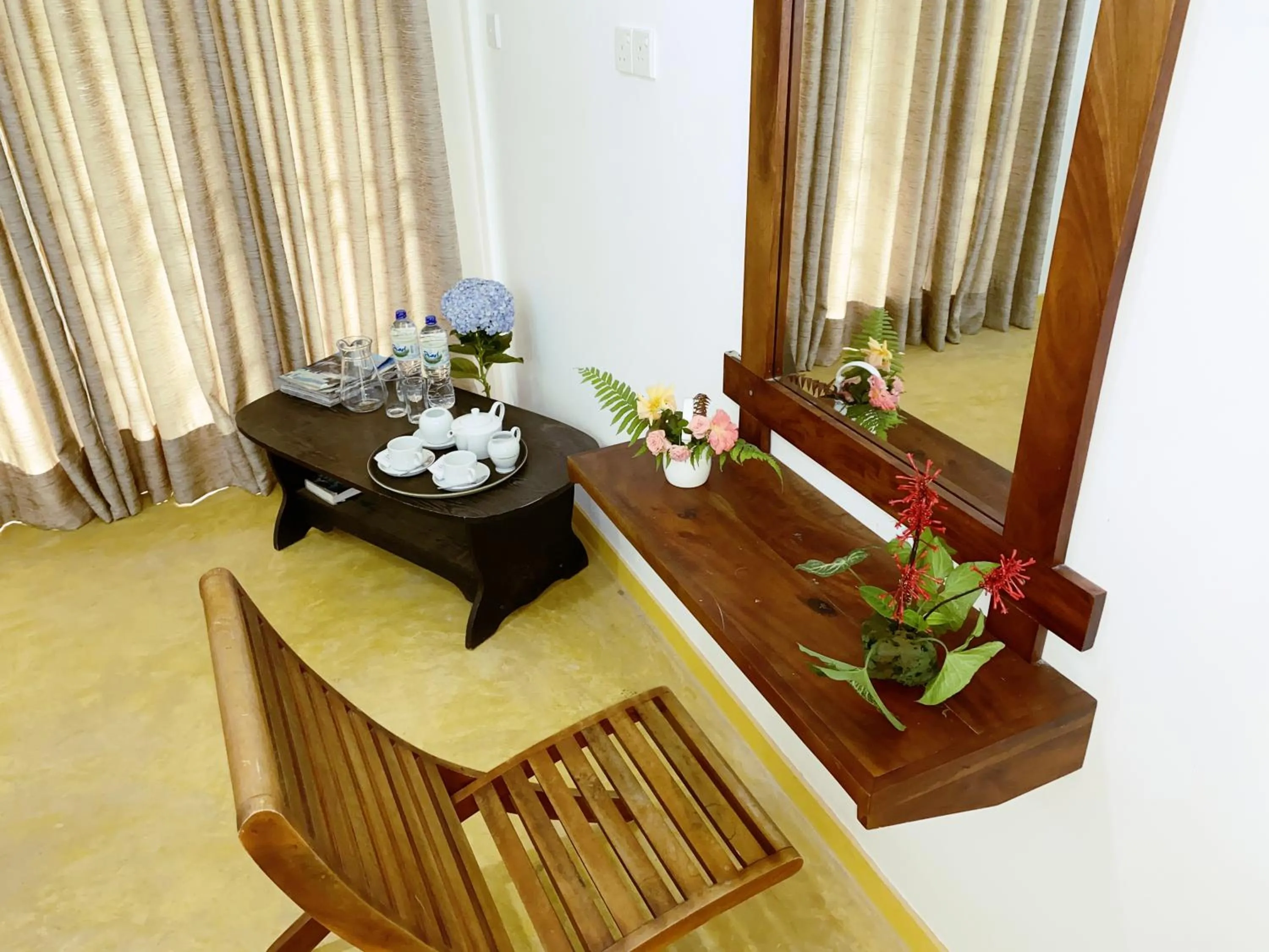 Bedroom in Misty Elegance - Ella.