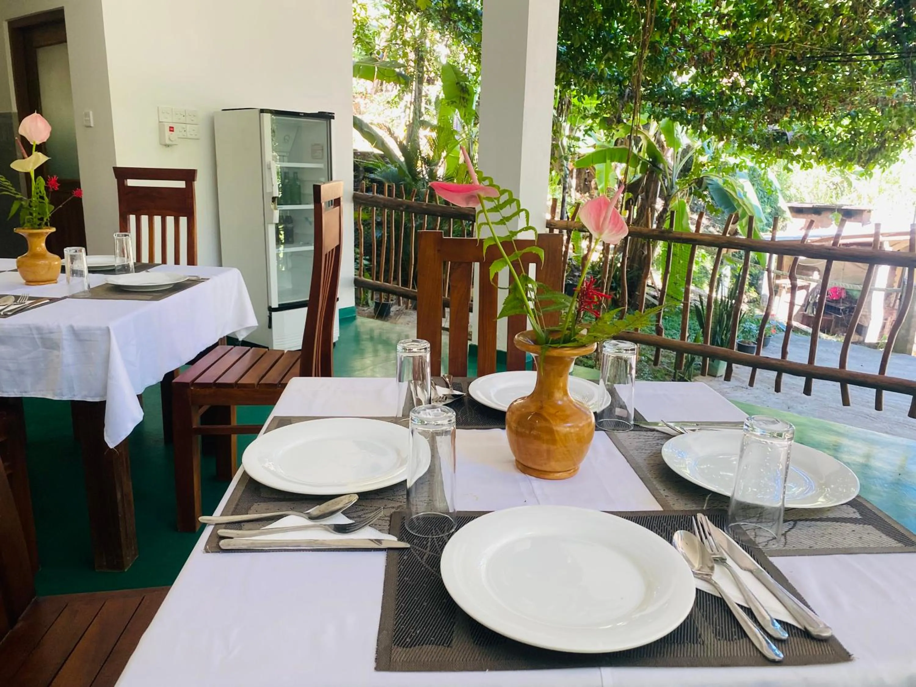 Restaurant/places to eat in Misty Elegance - Ella.