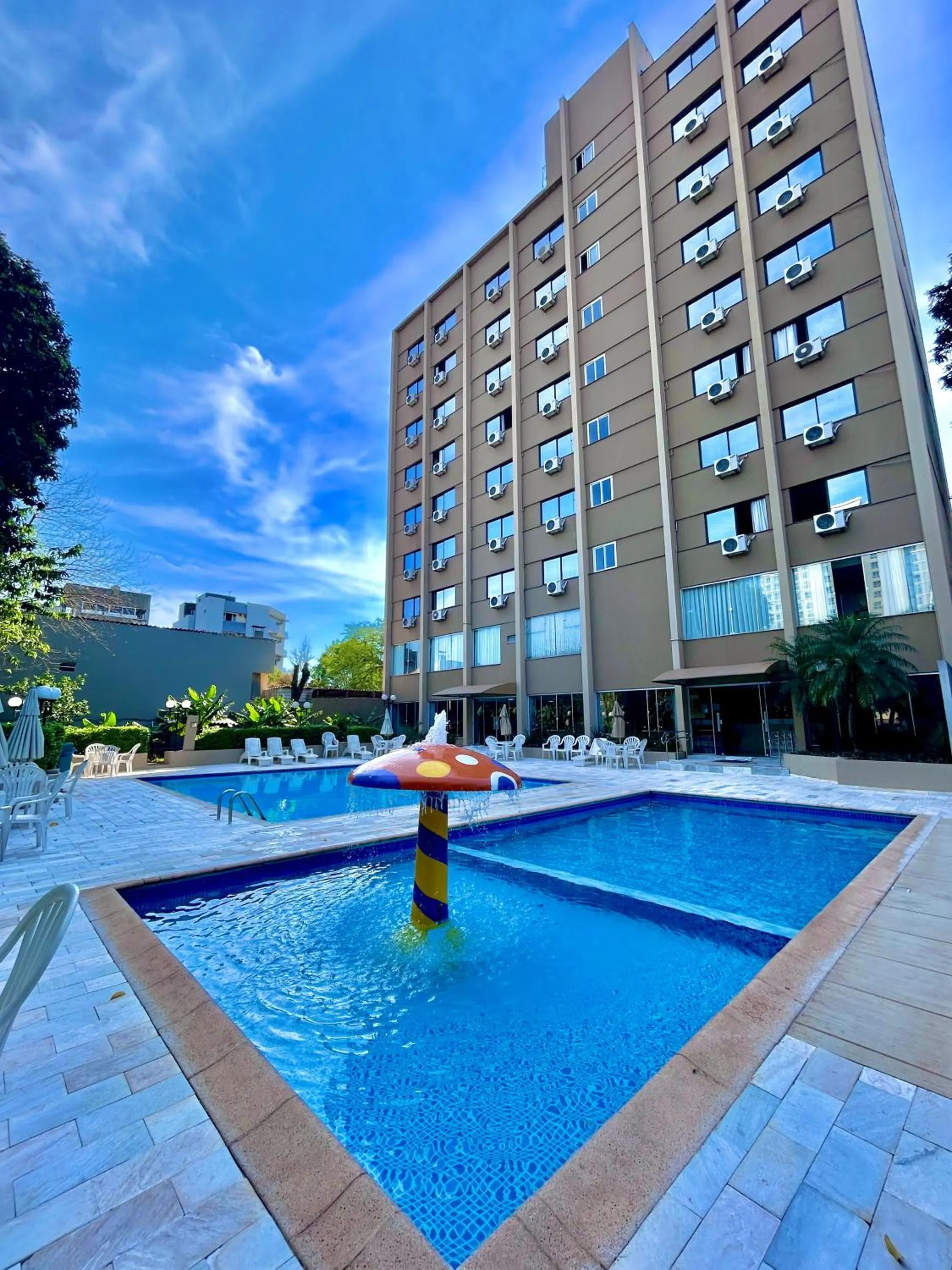 Swimming pool in SJ Tour - San Juan Foz do Iguaçu