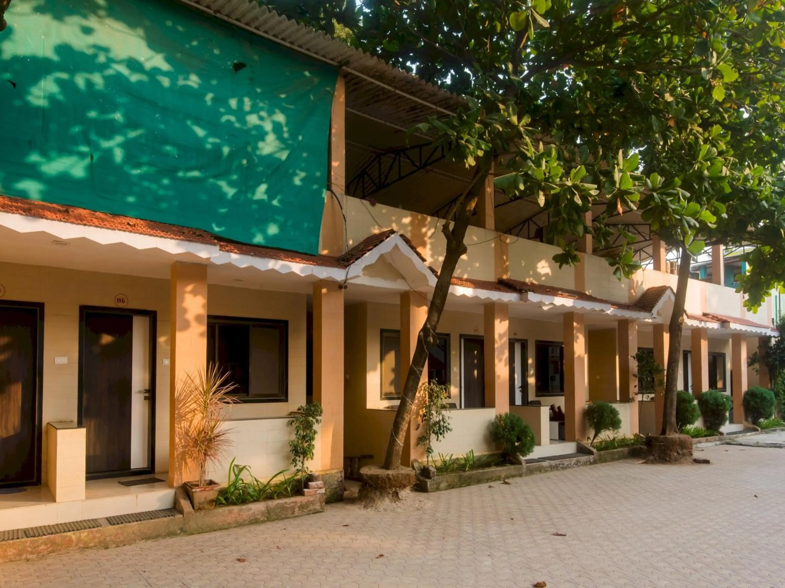 Facade/entrance in Hotel O Manori Resort