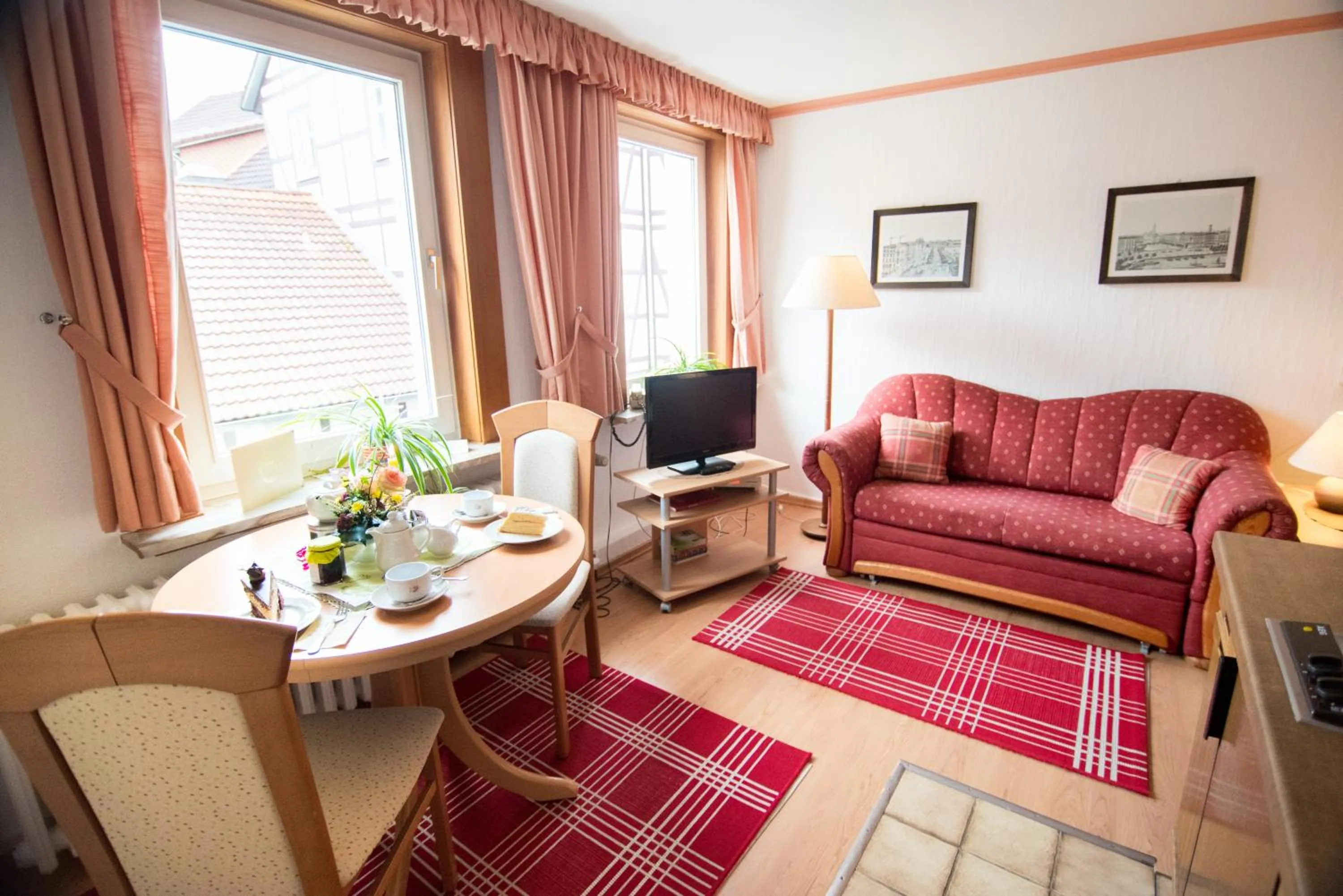 Kitchen or kitchenette in Ferienapartments Schnibbe