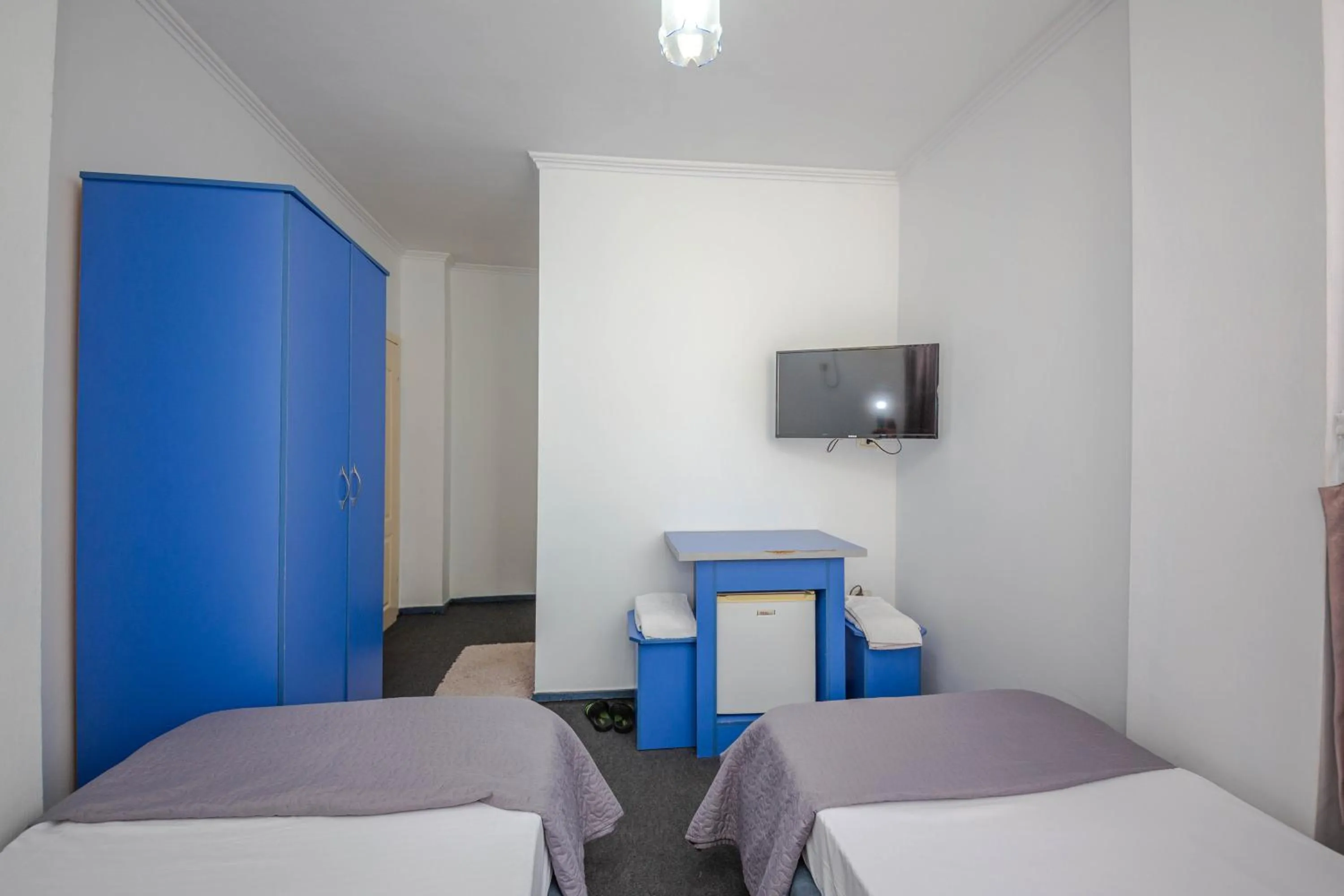 Bedroom, Bed in Hotel 3A