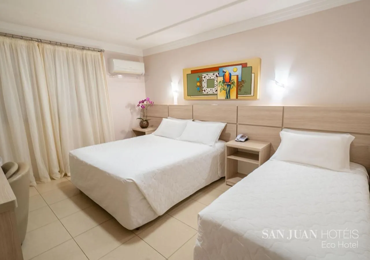 Bed in Complexo Eco Cataratas Resort by SJ