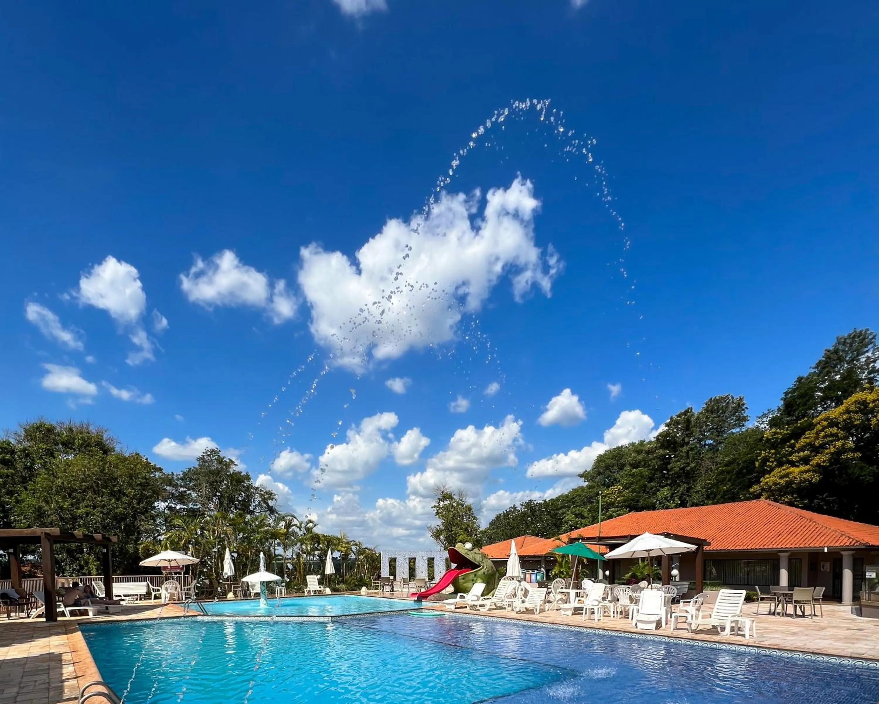Pool view in Complexo Eco Cataratas Resort by SJ