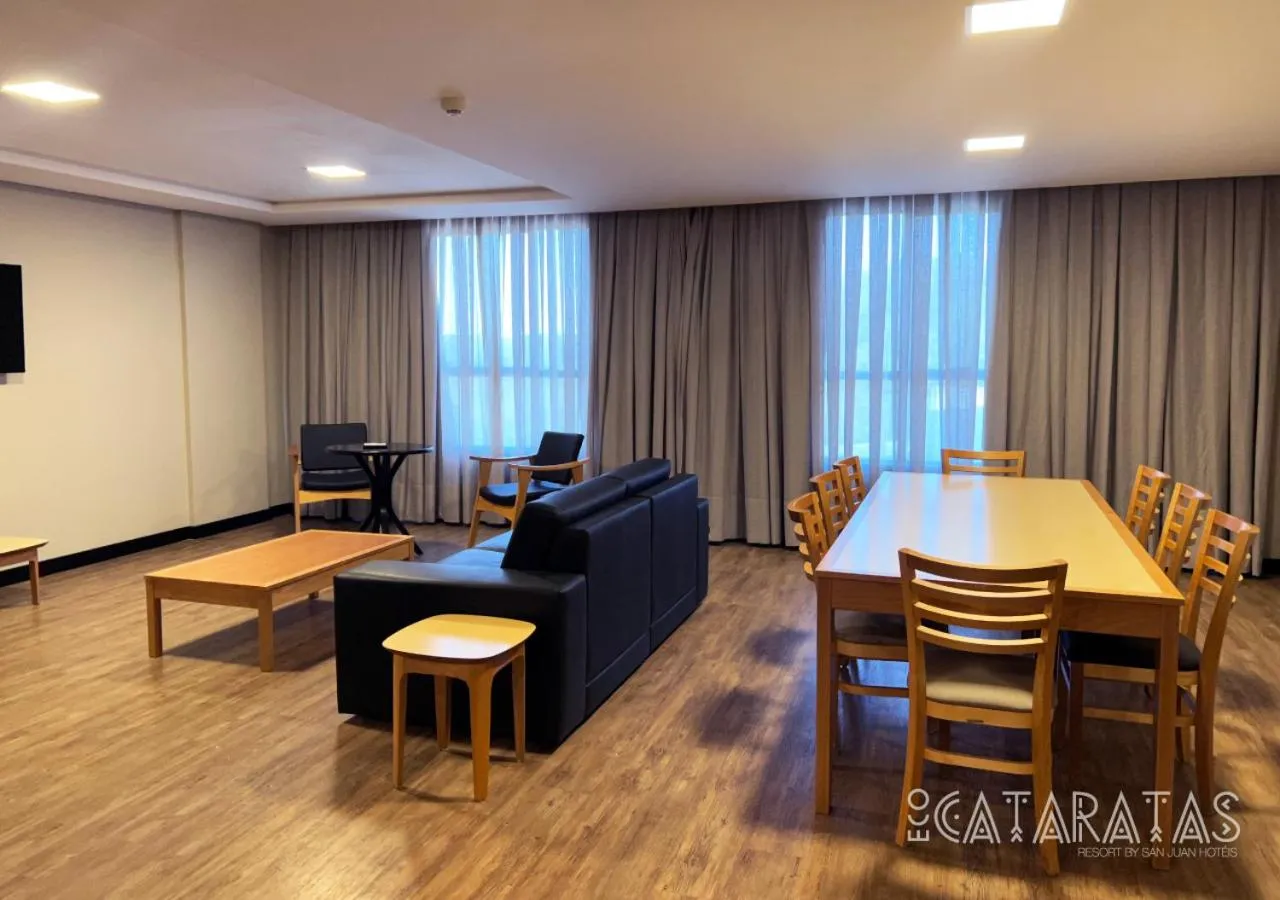 Living room in Complexo Eco Cataratas Resort by SJ