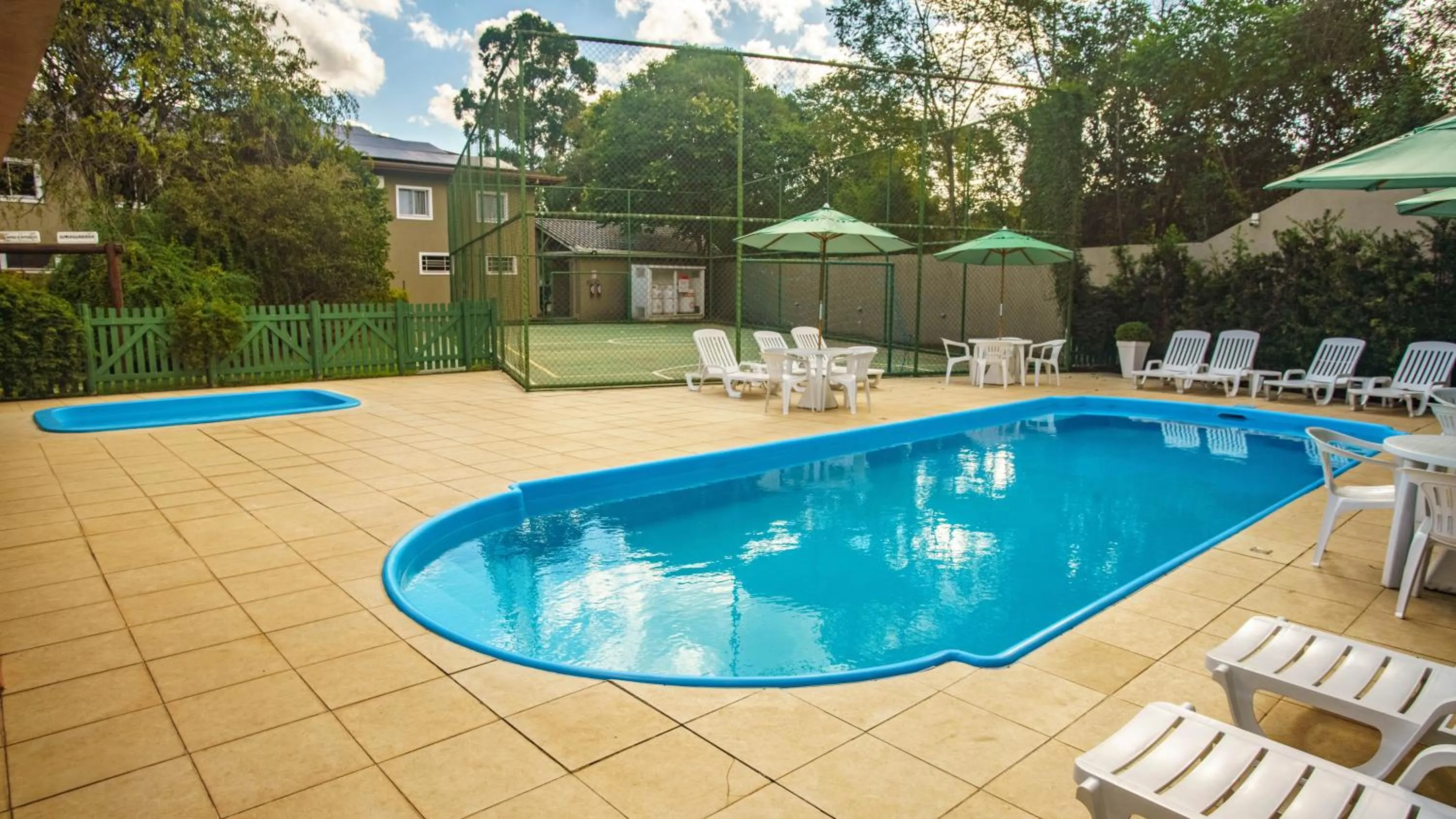 Pool view in SJ Jaguariaíva - San Juan Jaguariaíva