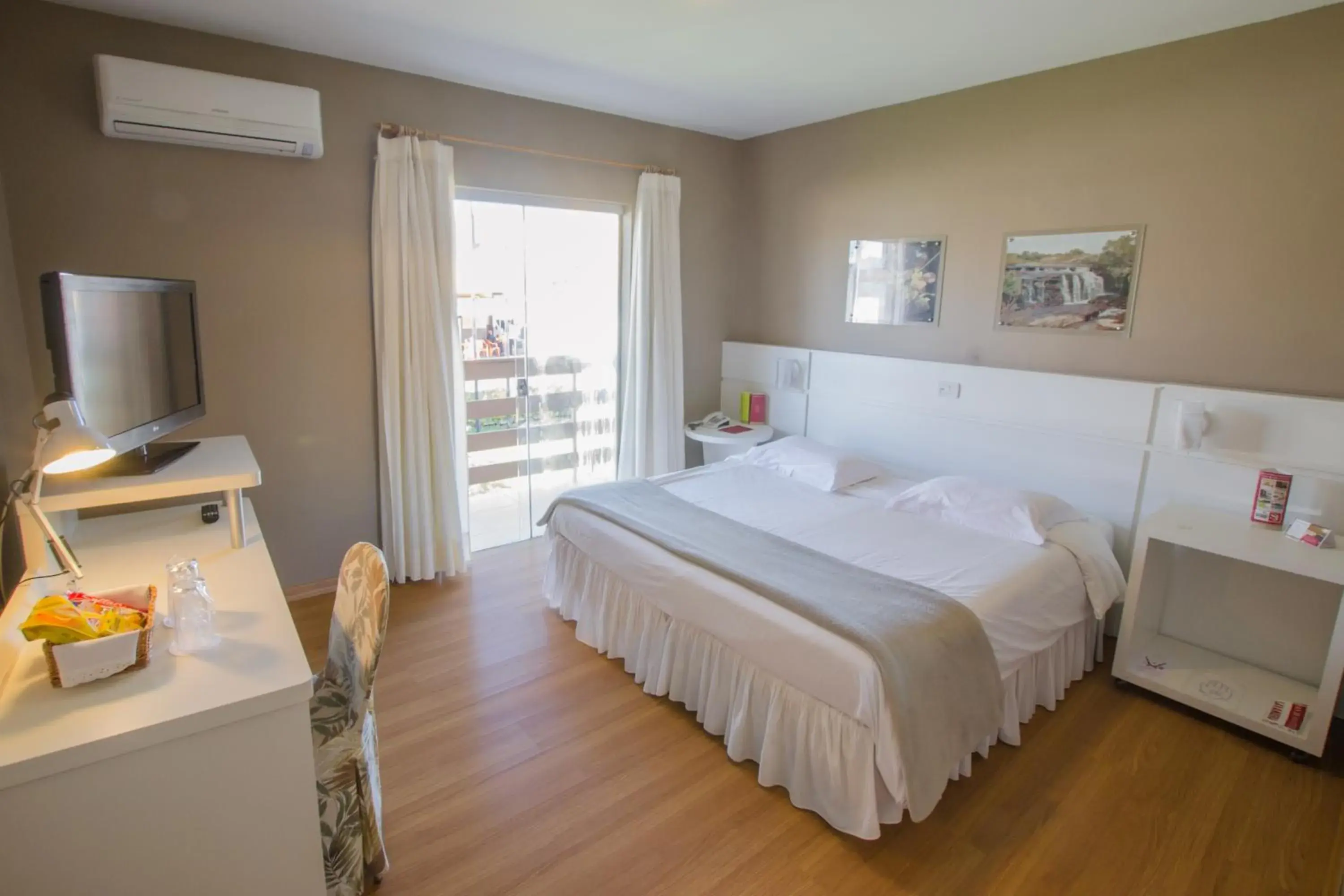 Executive Double Room in SJ Jaguariaíva - San Juan Jaguariaíva Executive Double Room in SJ Jaguariaíva - San Juan Jaguariaíva