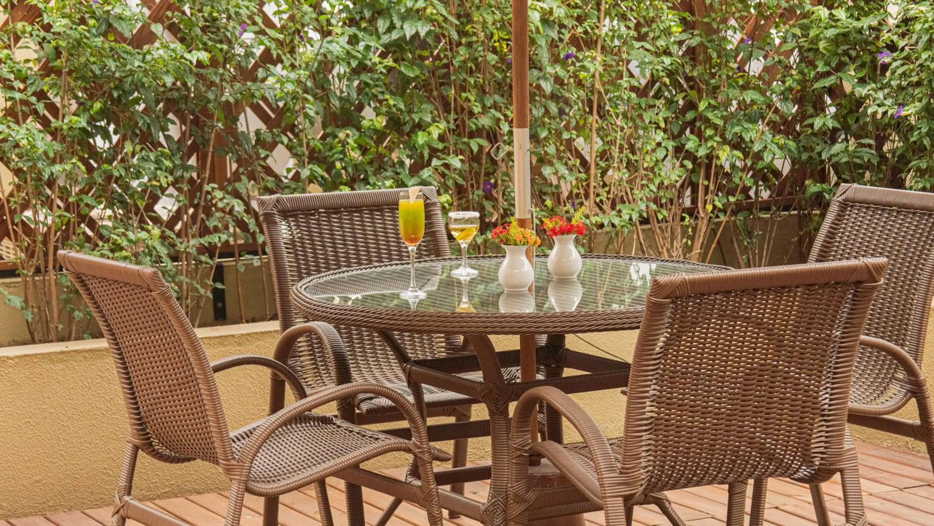 Patio in SJ Business - San Juan São Paulo