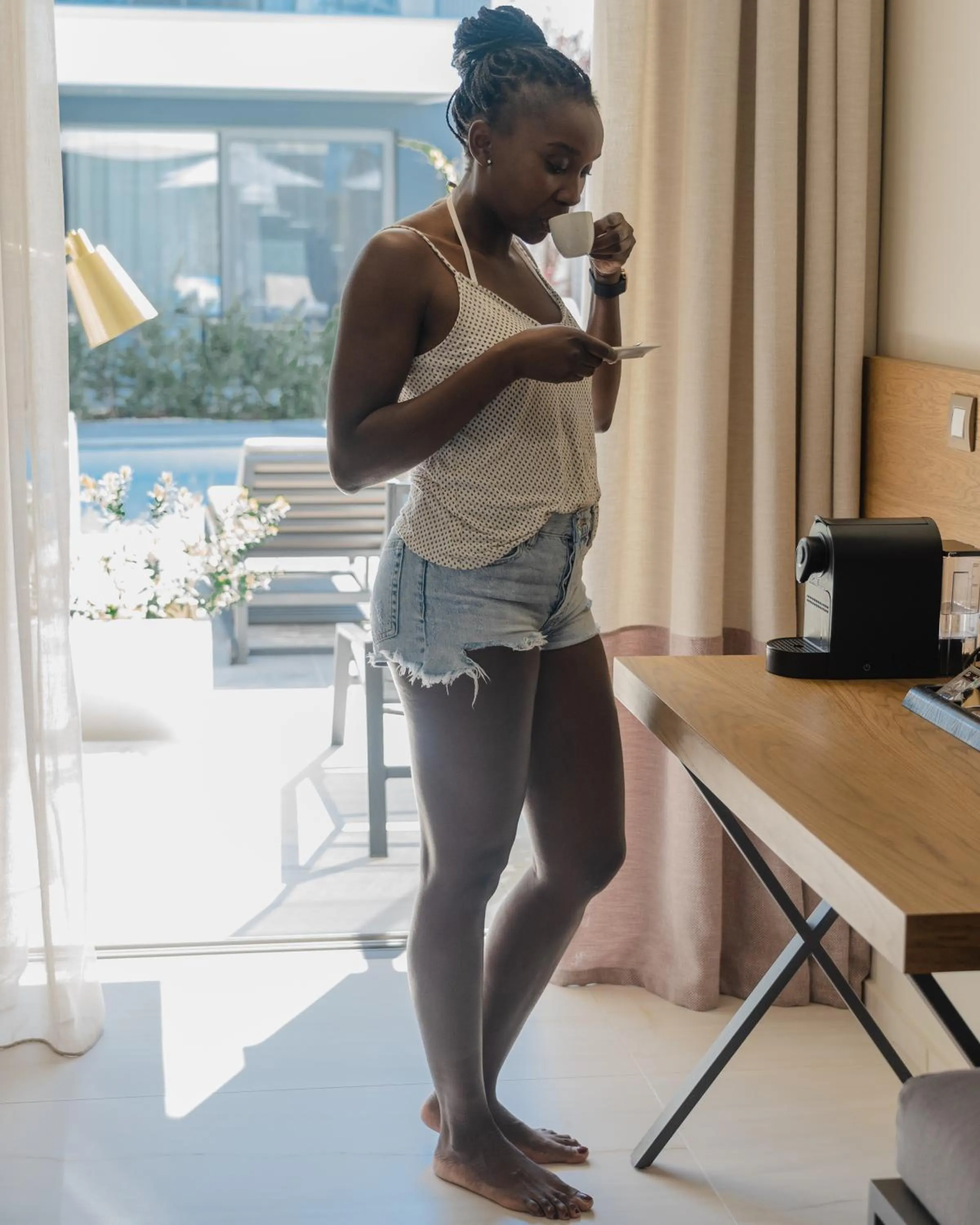 Coffee/tea facilities in Serenity Suites