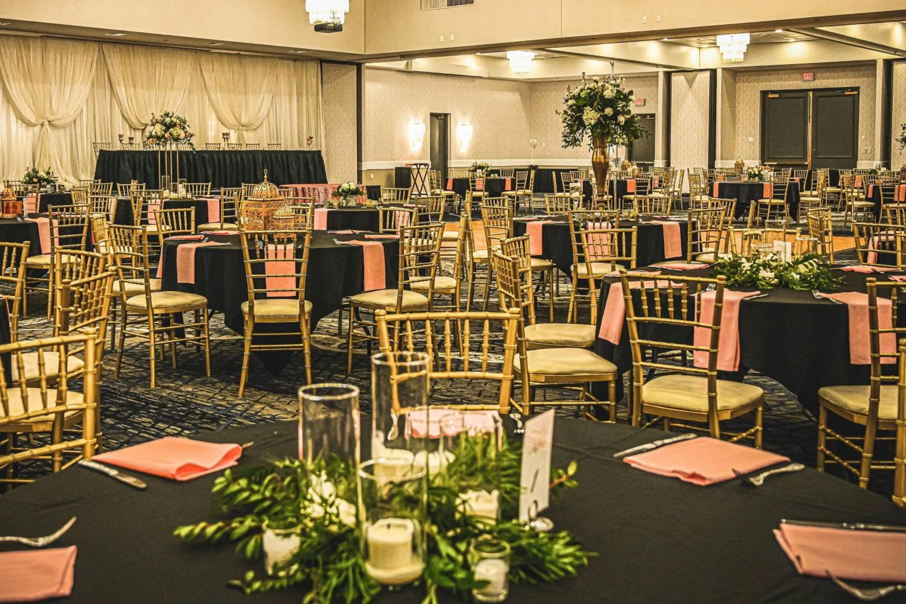 Meeting/conference room in Delta Hotels by Marriott Cincinnati Sharonville