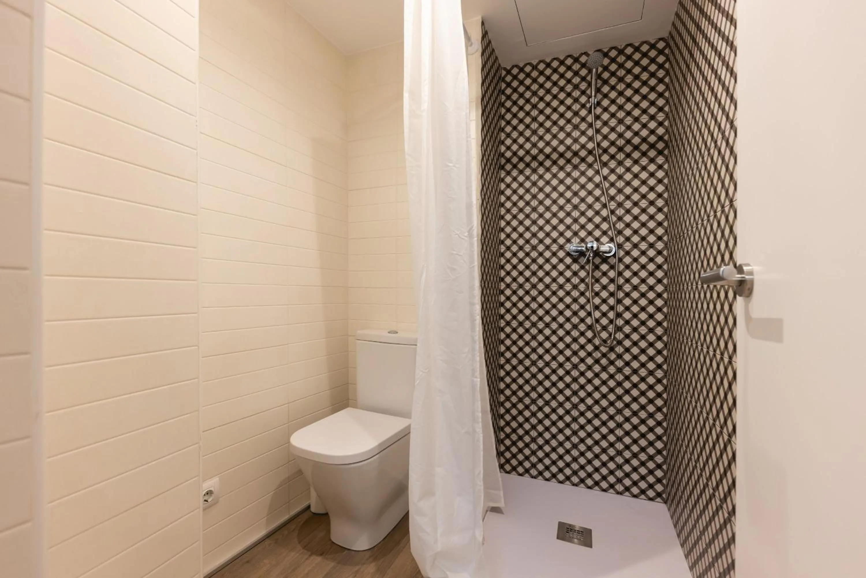 Bathroom in Bravissimo Cort Reial Entresol A