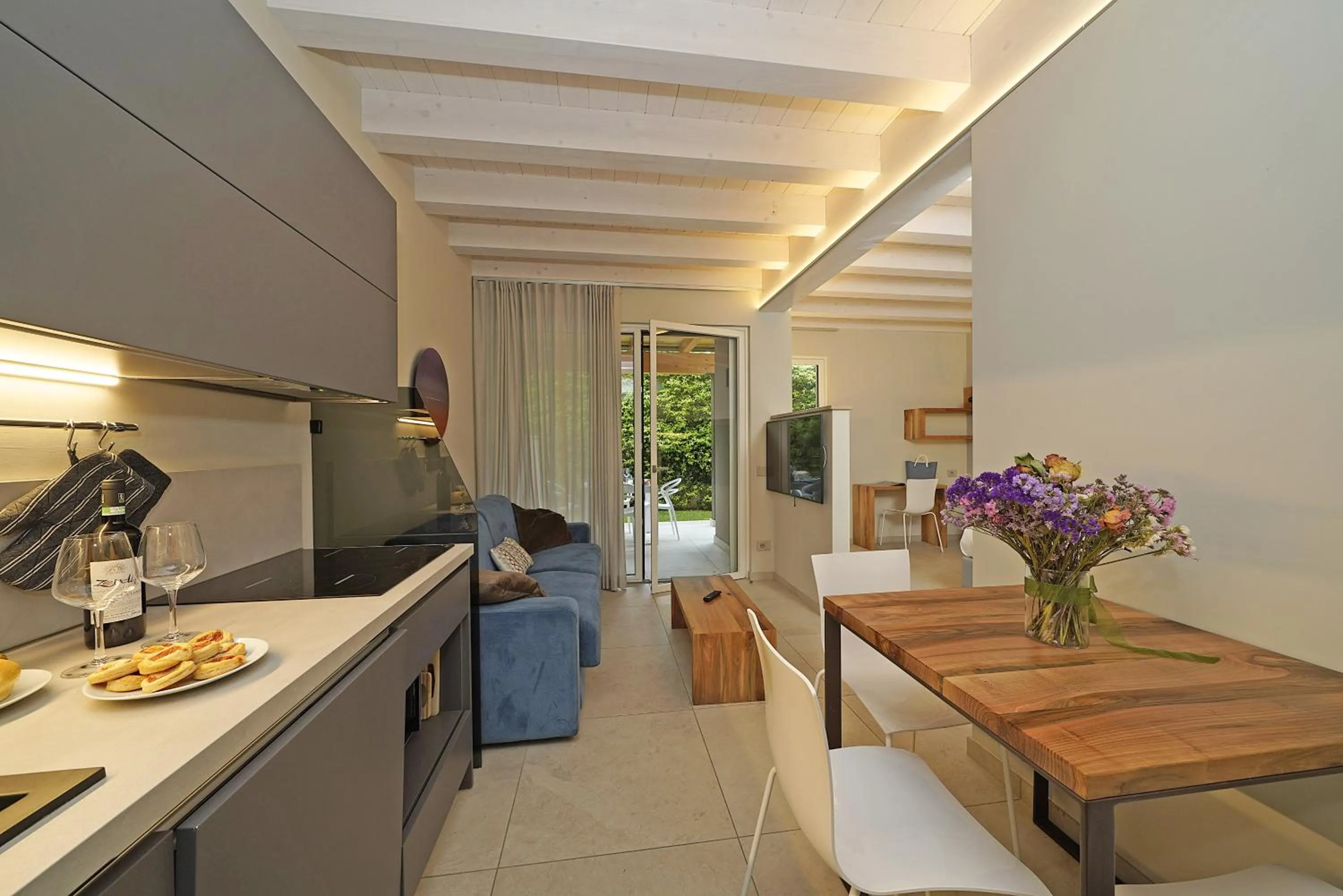 kitchen in Lamasu RioVerde - Lago di Garda