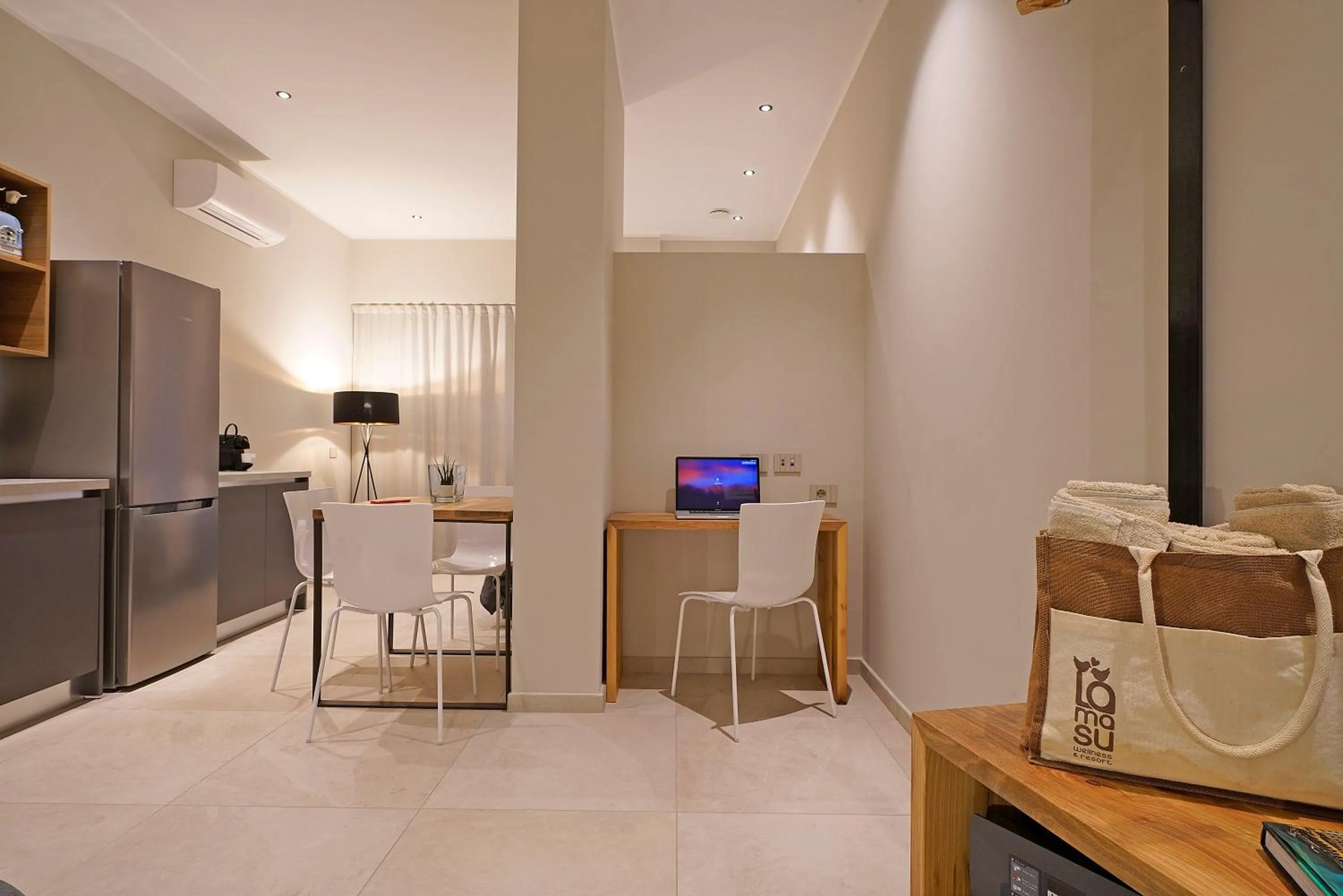 Dining area in Lamasu RioVerde - Lago di Garda