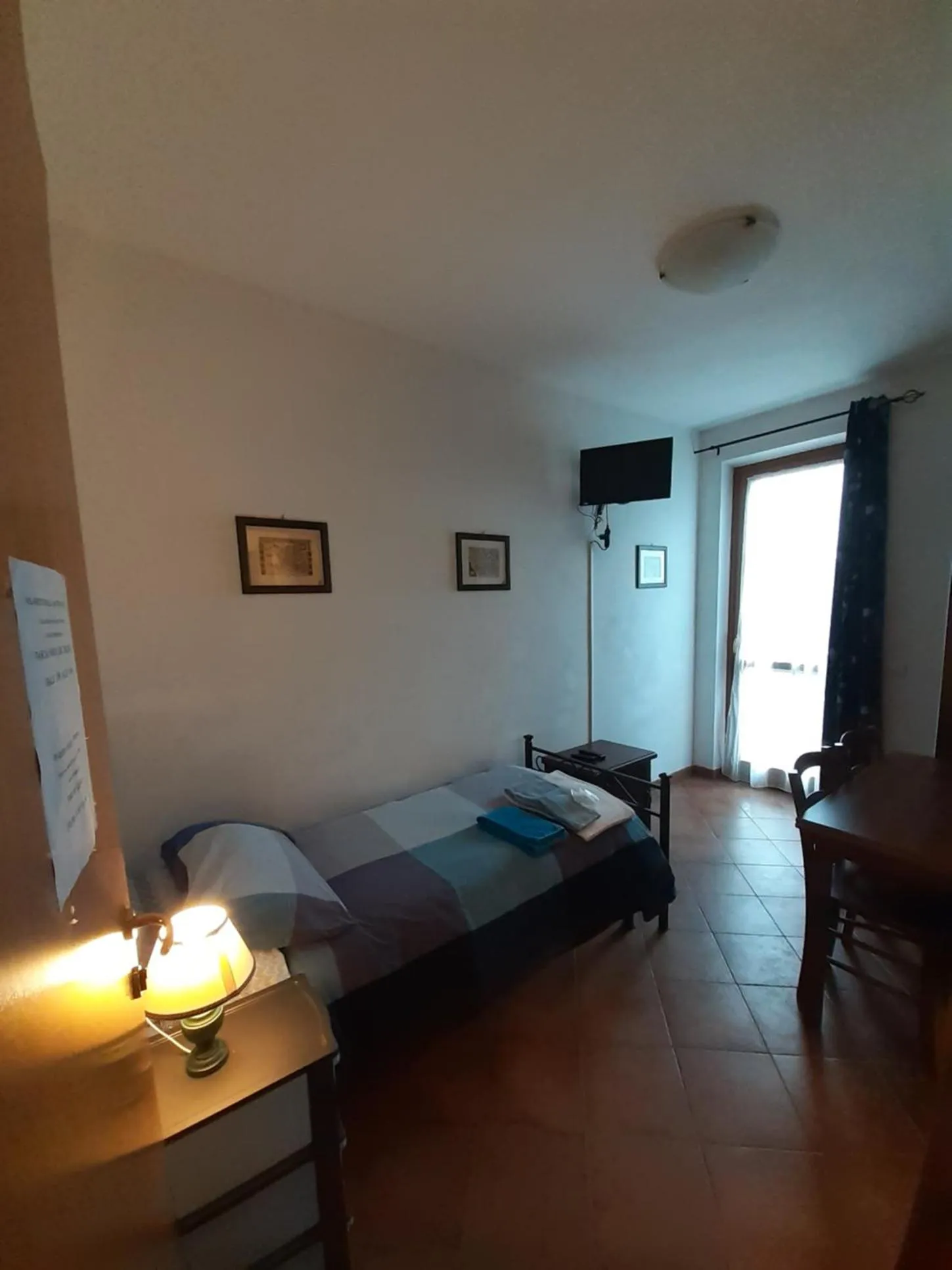 TV and multimedia, Bed in B&B La Verbena