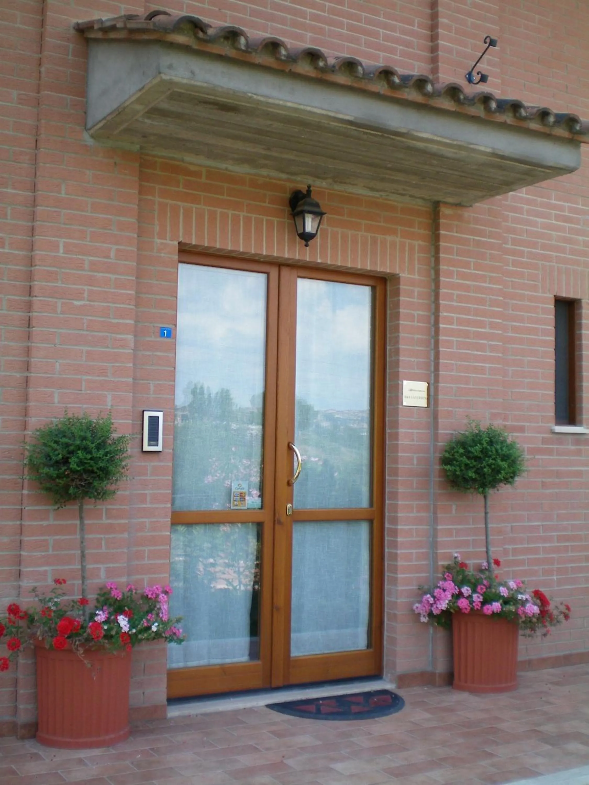 Facade/entrance in B&B La Verbena