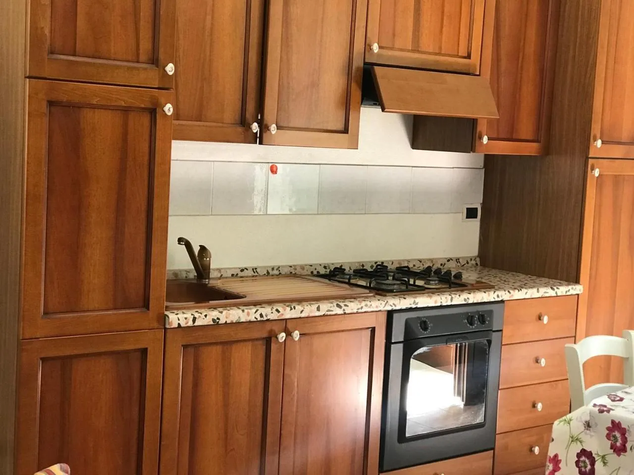 Kitchen or kitchenette in Life Hotels Residence dei Baroni