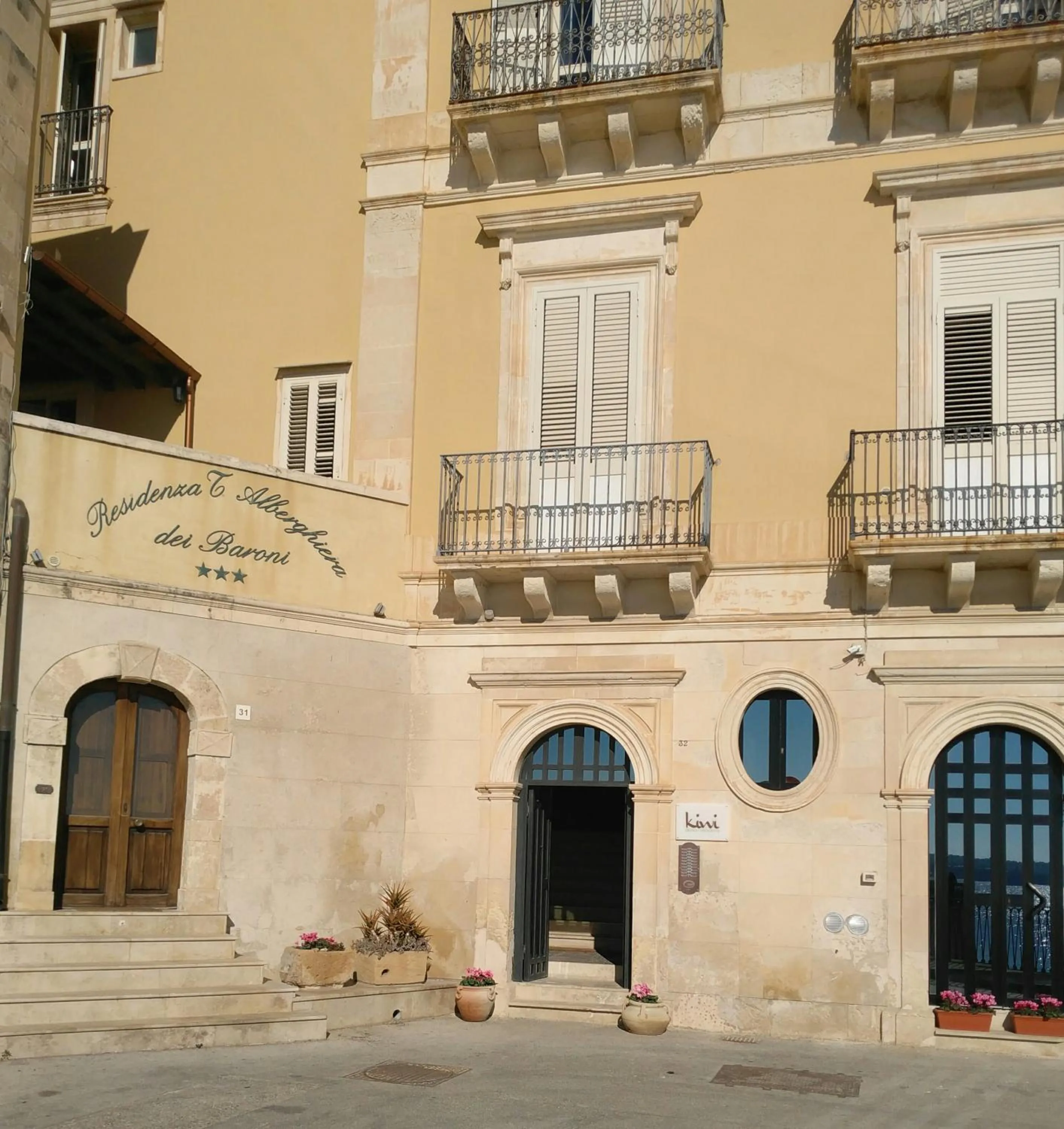 Facade/entrance in Life Hotels Residence dei Baroni