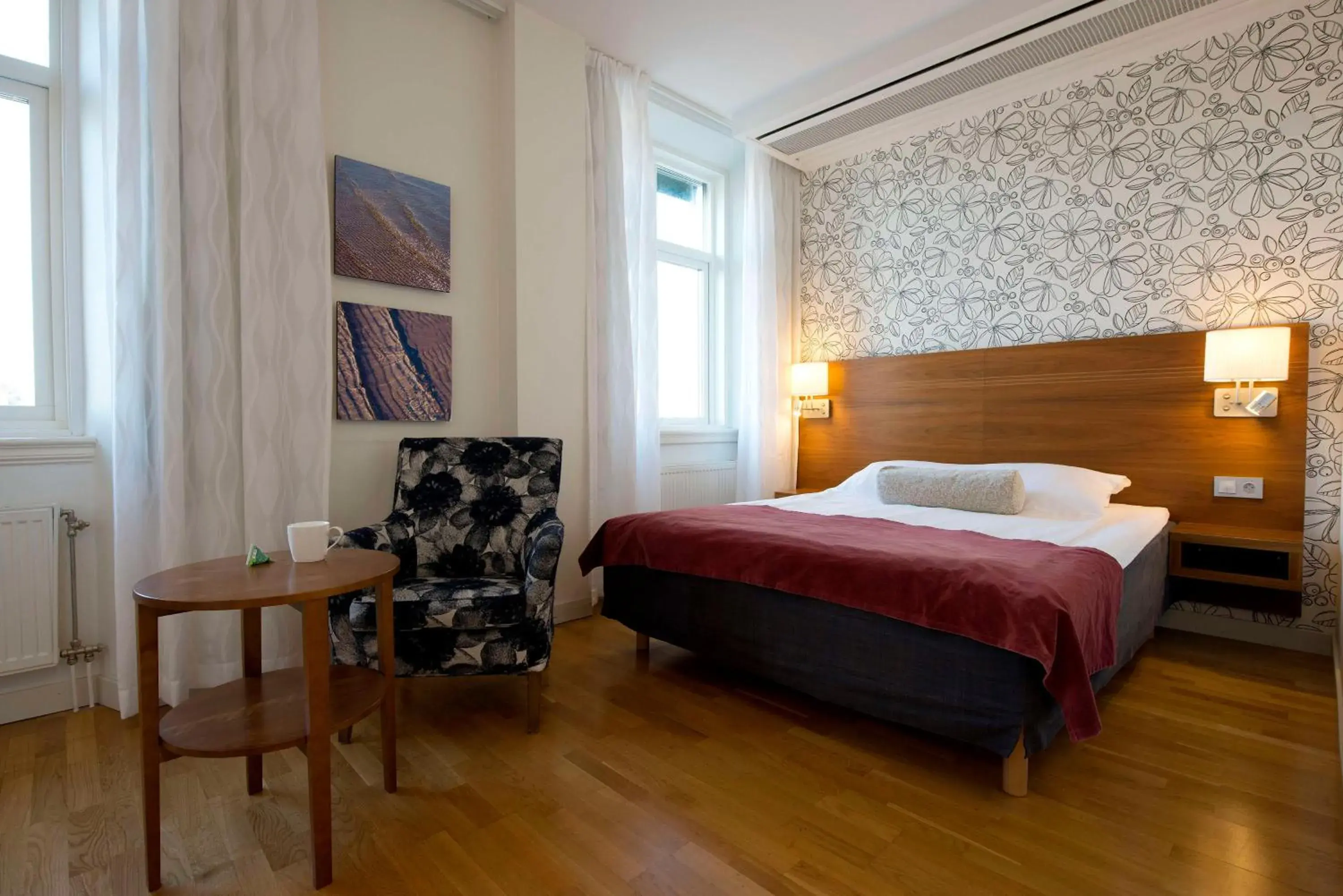 Queen Room in Scandic Hallandia Queen Room in Scandic Hallandia