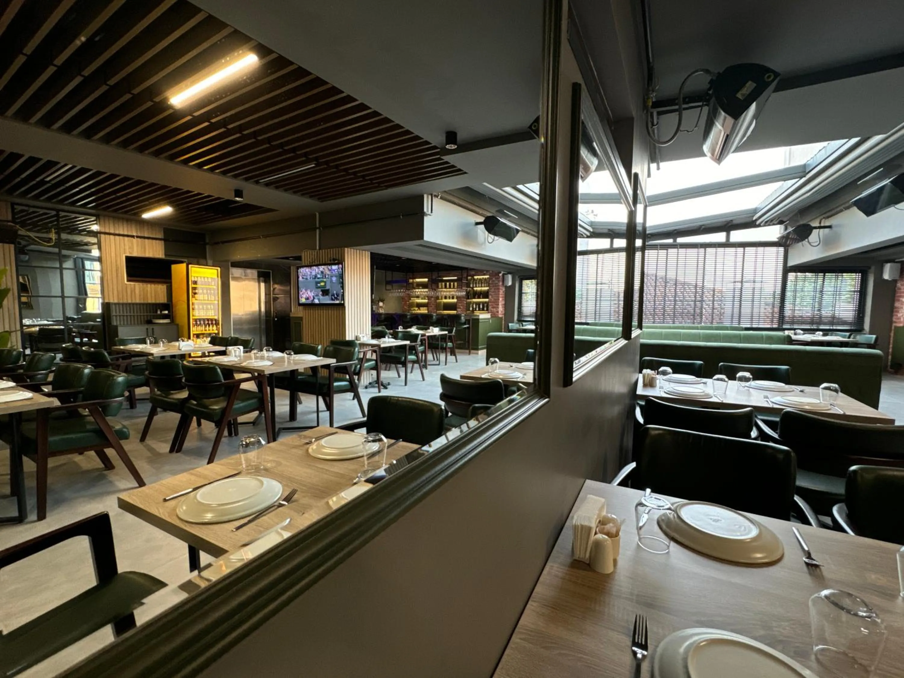 Restaurant/places to eat in KORKMAZ OTEL