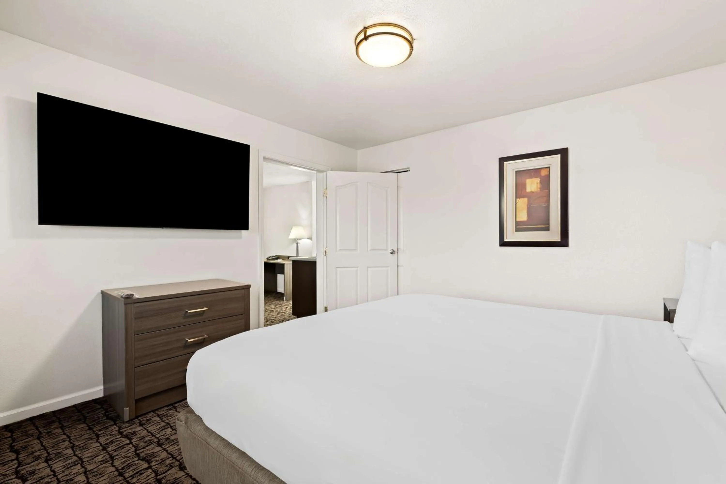 Bedroom, Bed in Best Western El Centro Inn