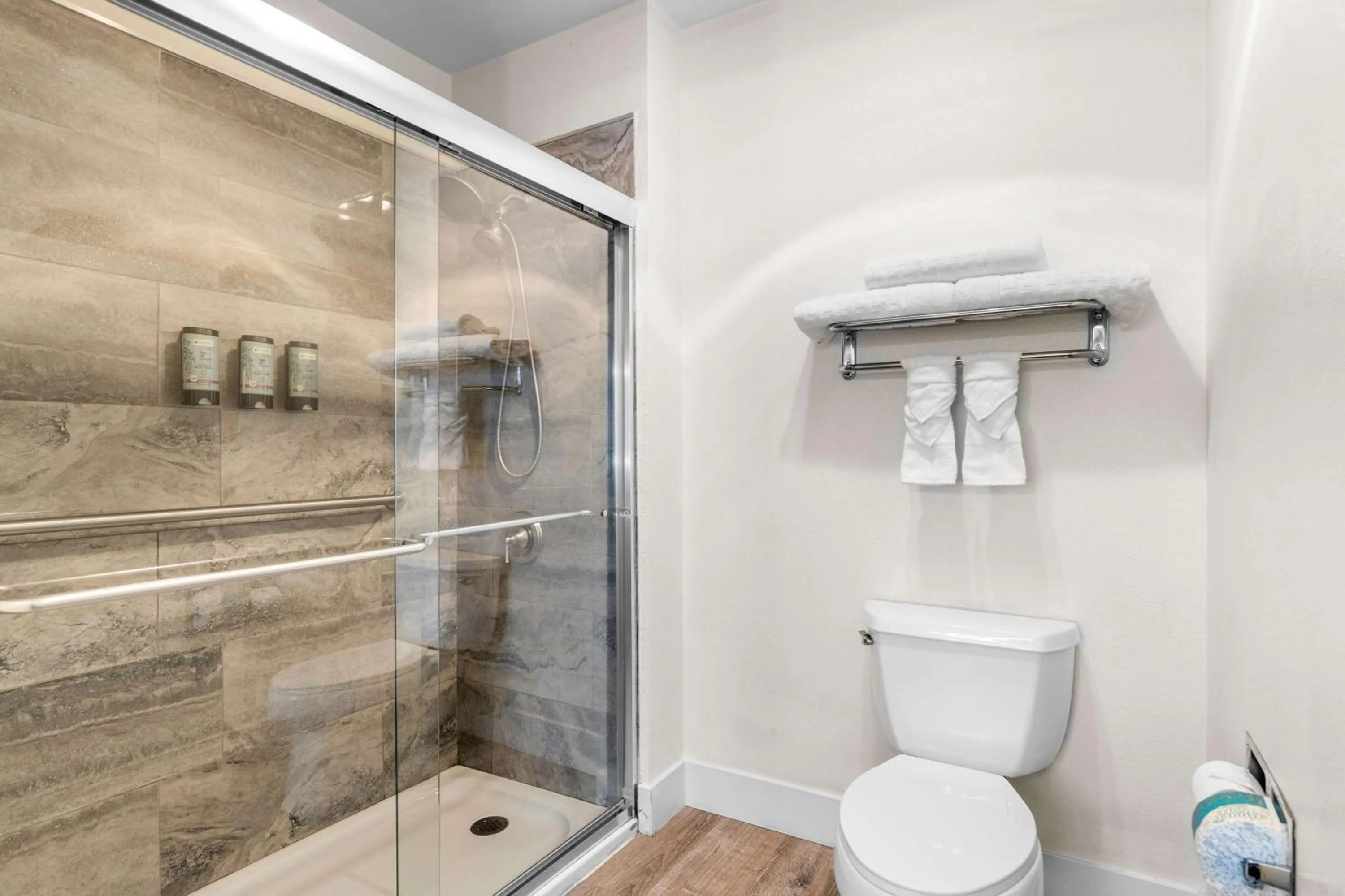 Bathroom in Best Western El Centro Inn