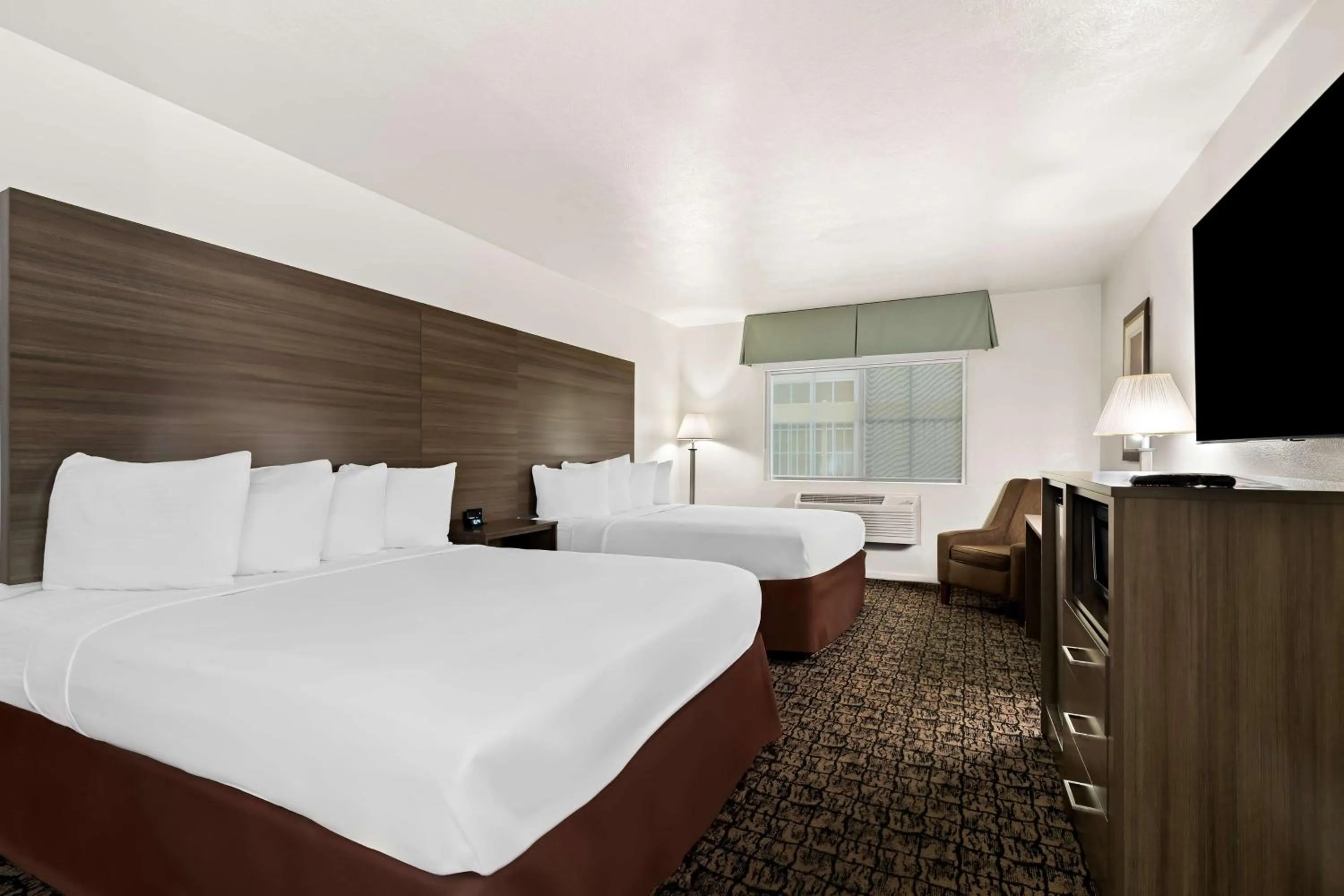 Bedroom, Bed in Best Western El Centro Inn