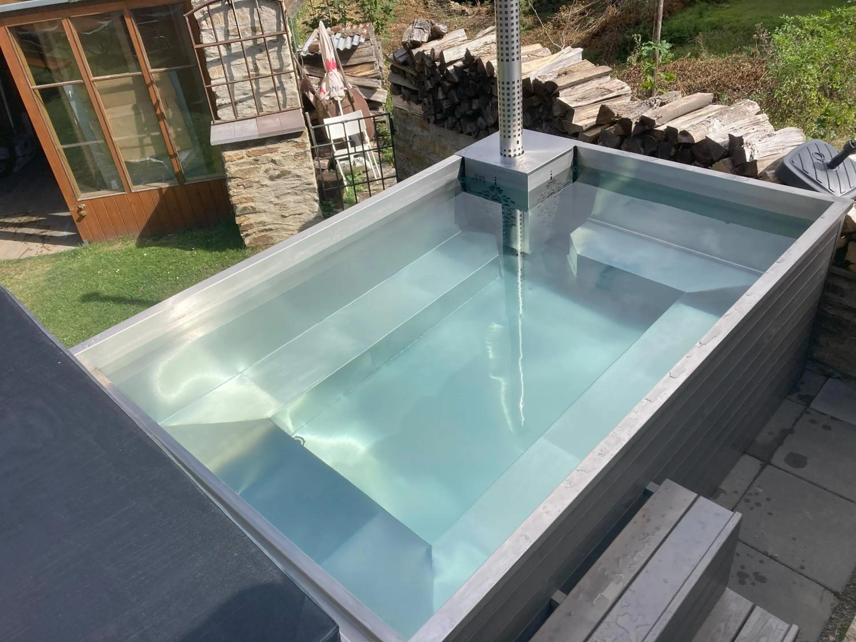 Hot Tub in Pension Pošta