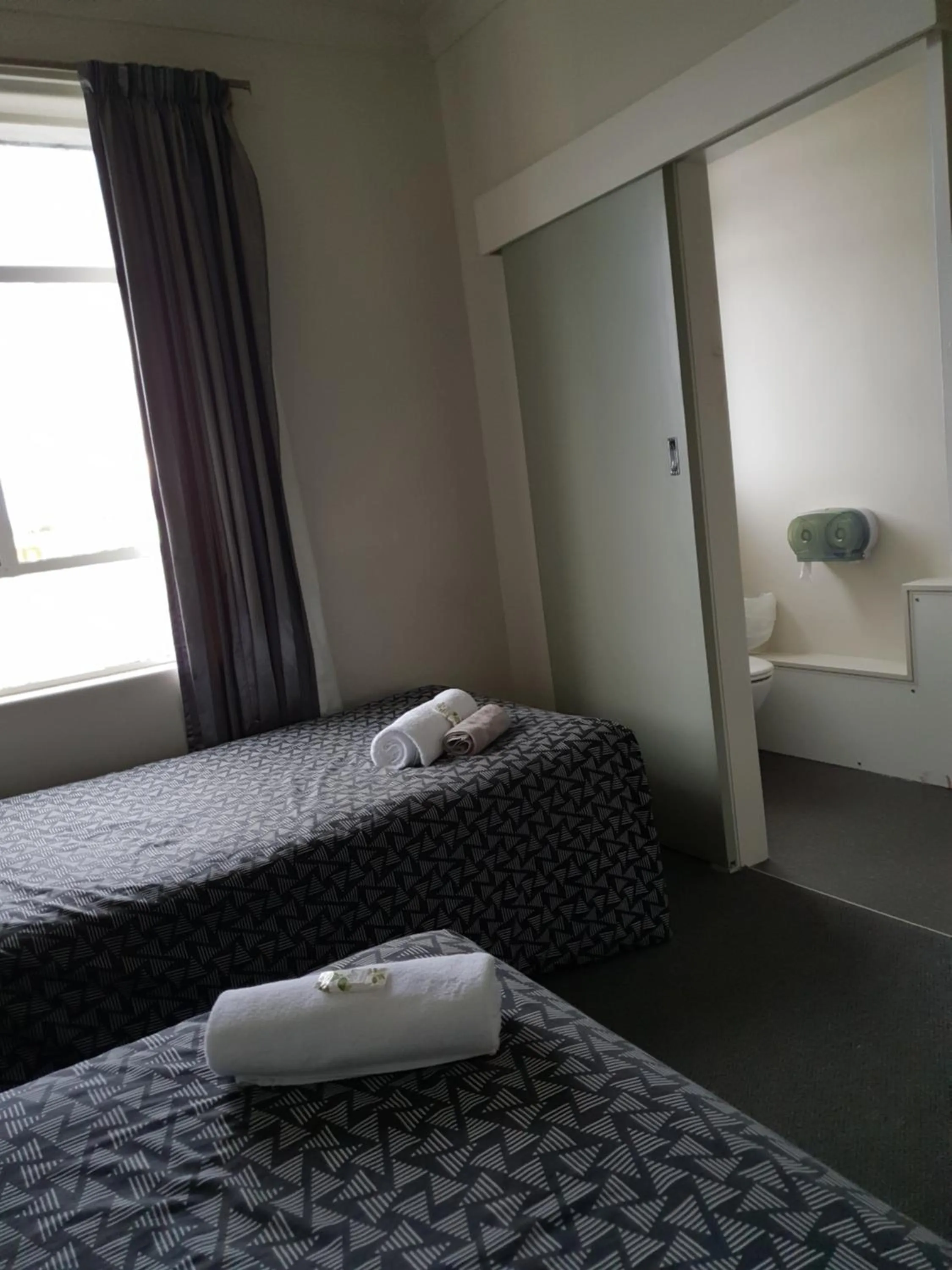 Bed in Horse and Jockey Inn