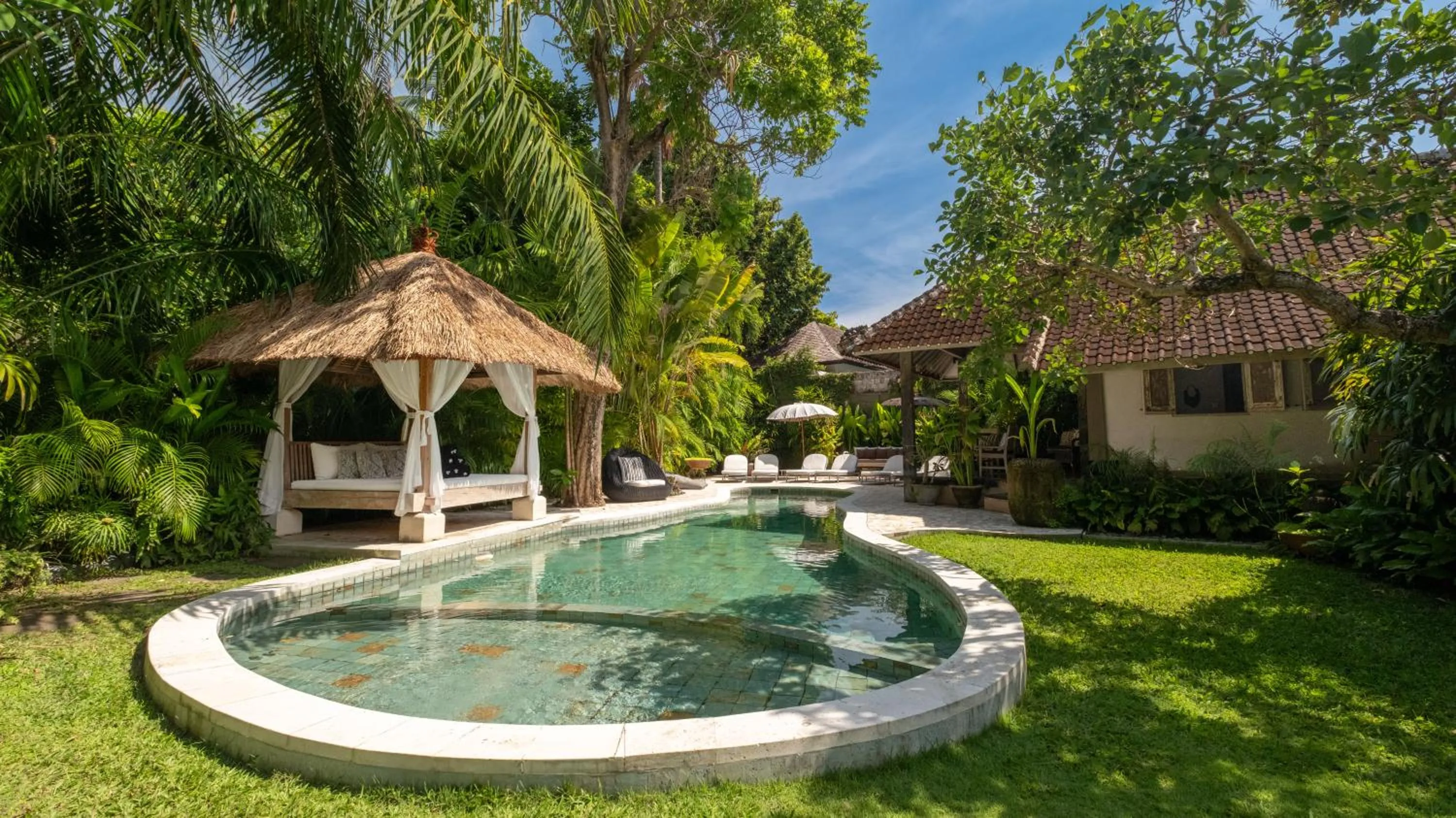 Swimming pool in Villa Koyama by Villa Finder