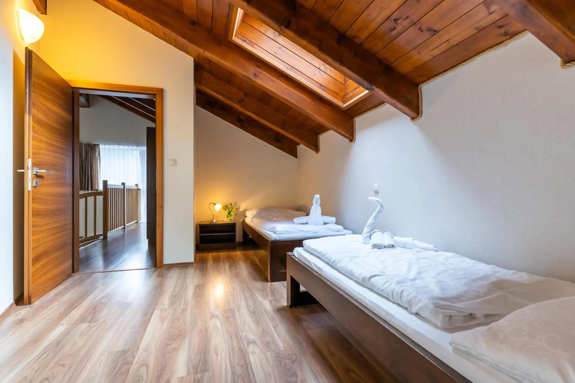 Bedroom, Bed in Villa Gardenia