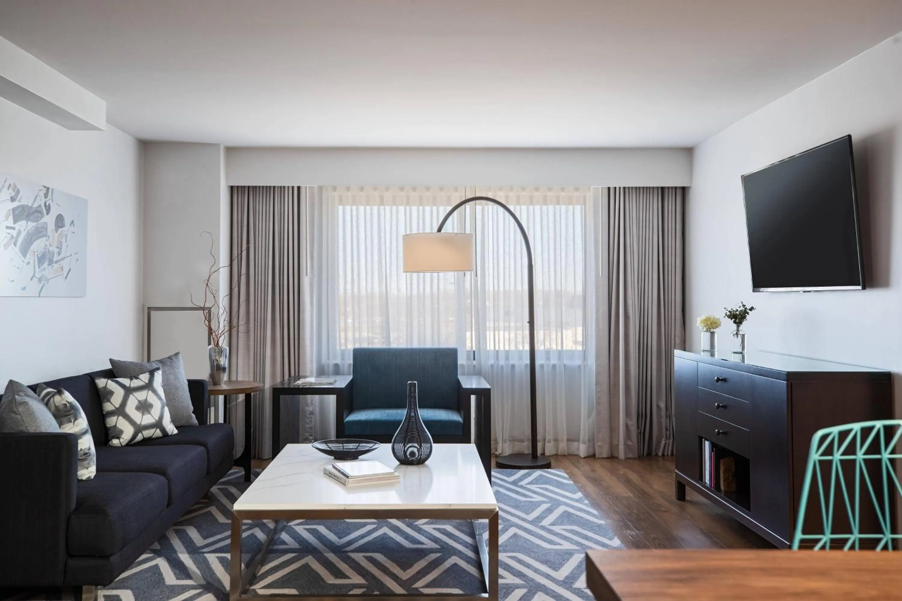 Photo of the whole room, Bed in The Baronette Renaissance Detroit-Novi Hotel