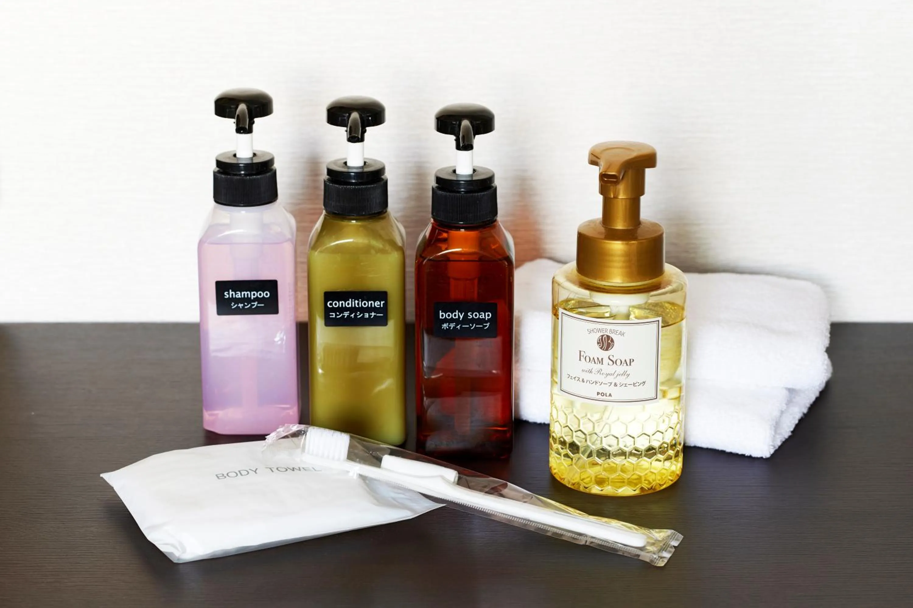 Shower in Hotel Consort Shin-Osaka