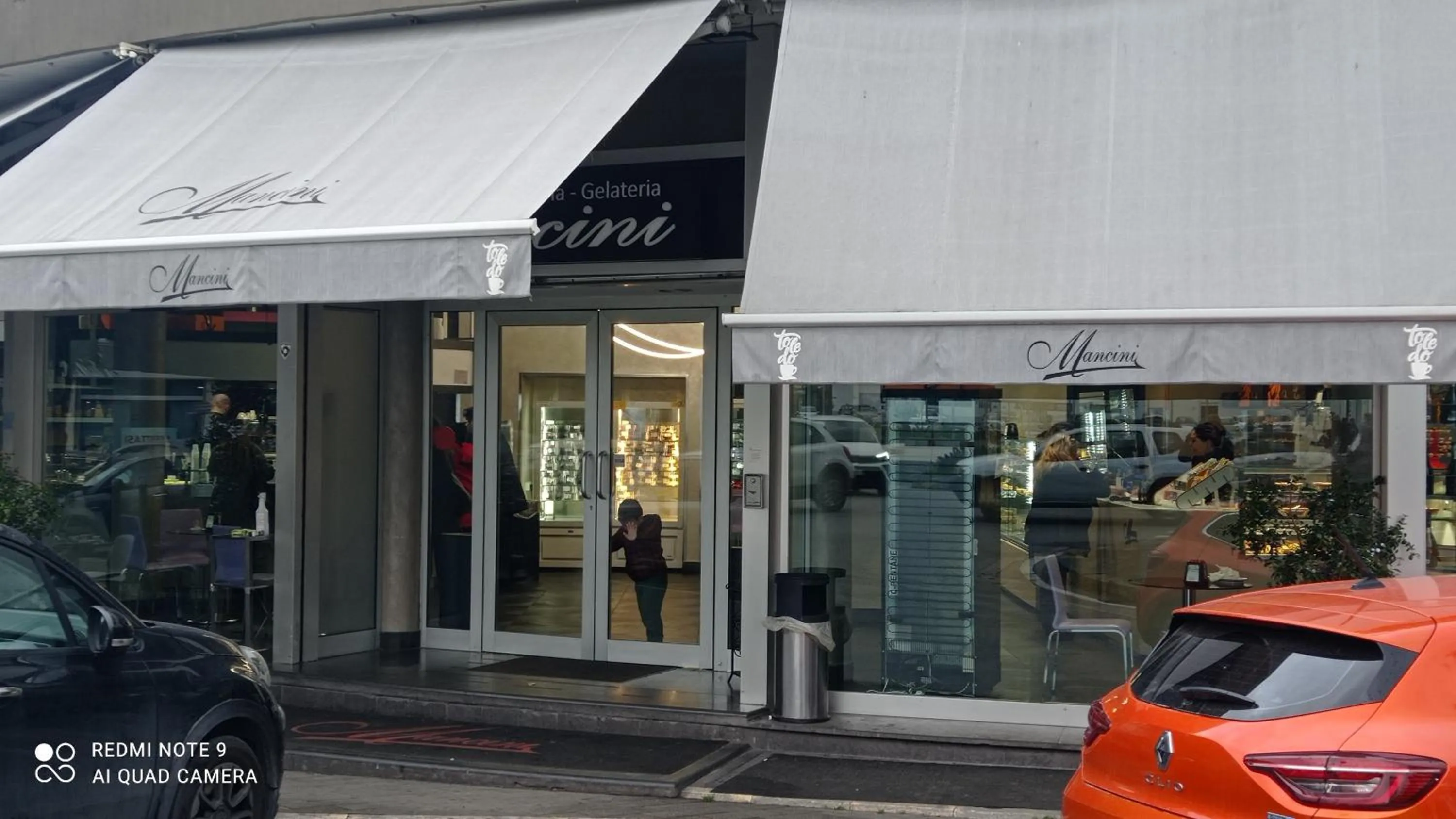 Restaurant/places to eat in B & B Arbostella Dream Stay