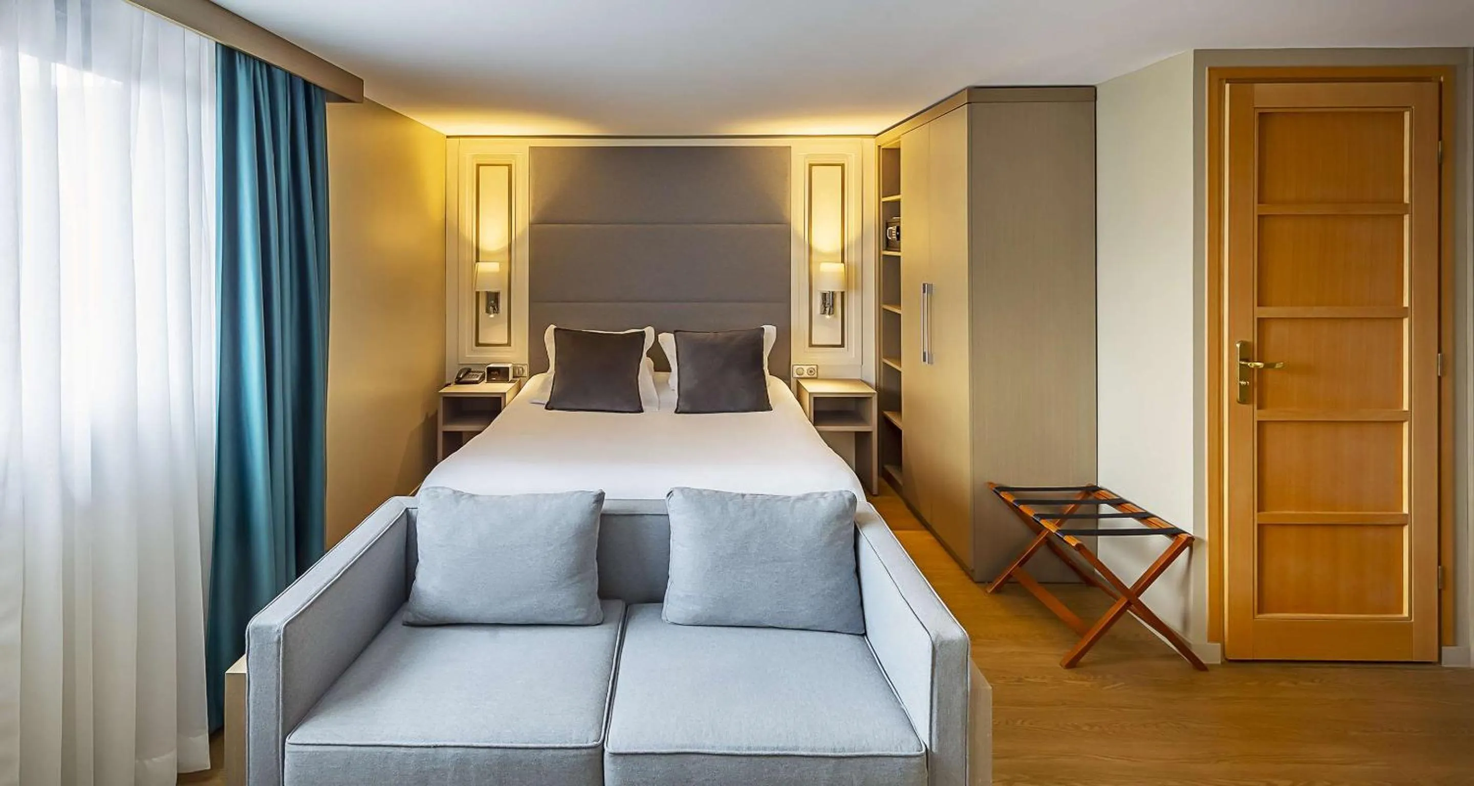 Bed in Best Western Amarys Hotel & Spa