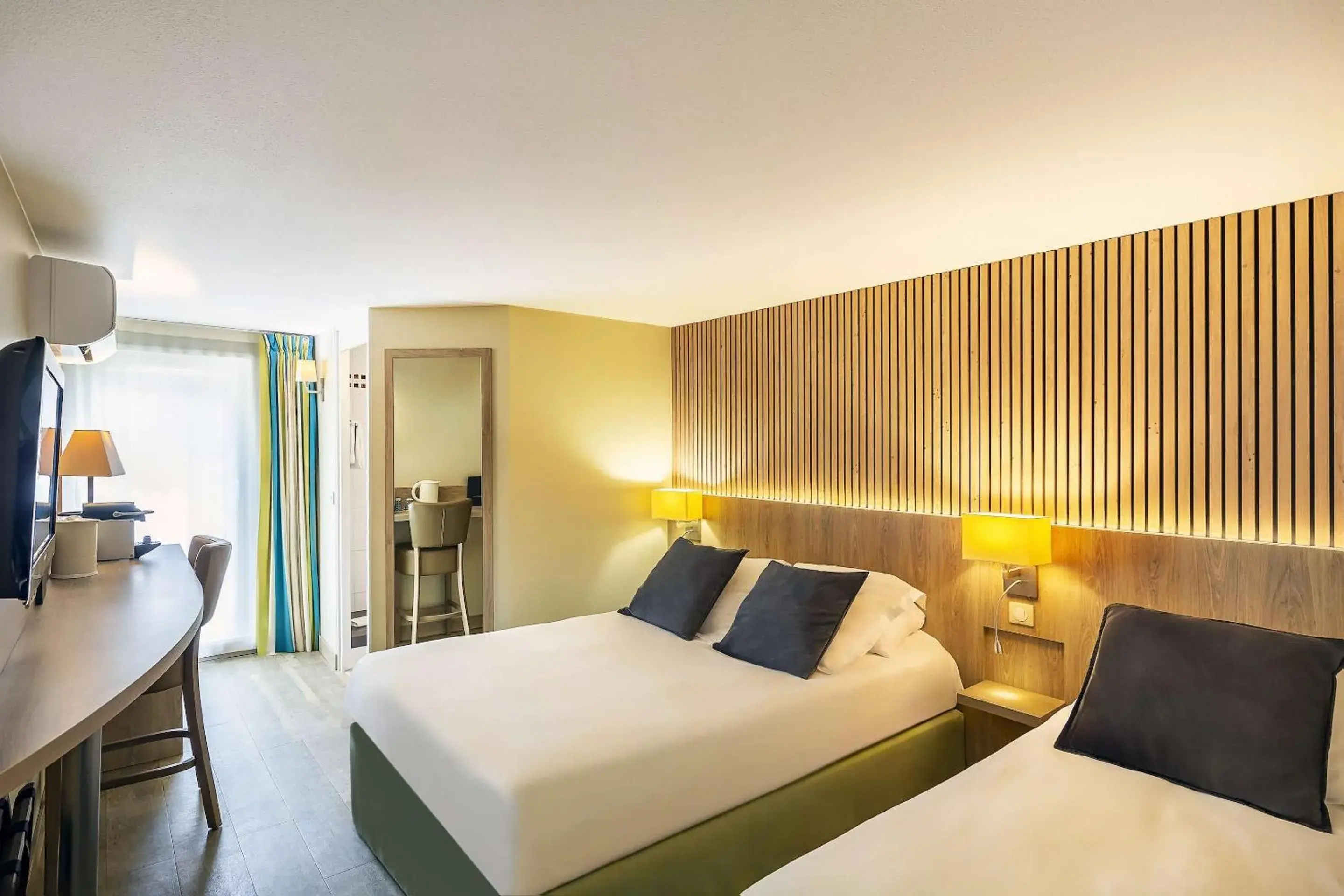 Comfort Double Room with Sofa Bed in Best Western Amarys Hotel & Spa Comfort Double Room with Sofa Bed in Best Western Amarys Hotel & Spa