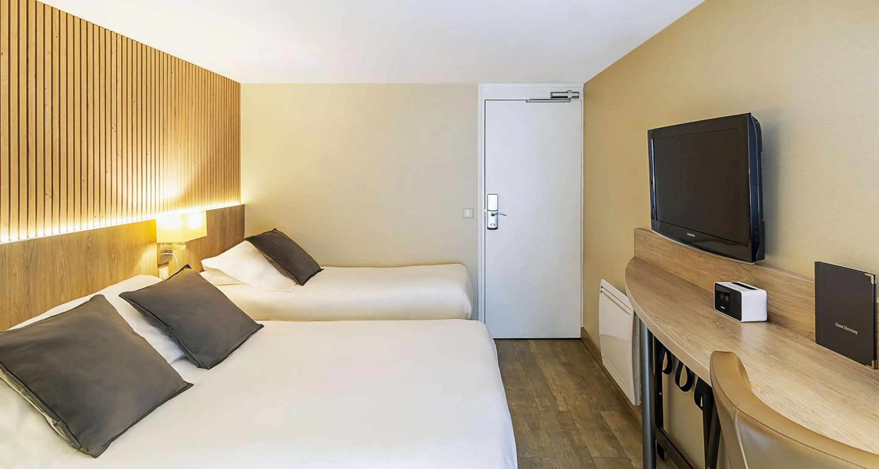 Bed in Best Western Amarys Hotel & Spa