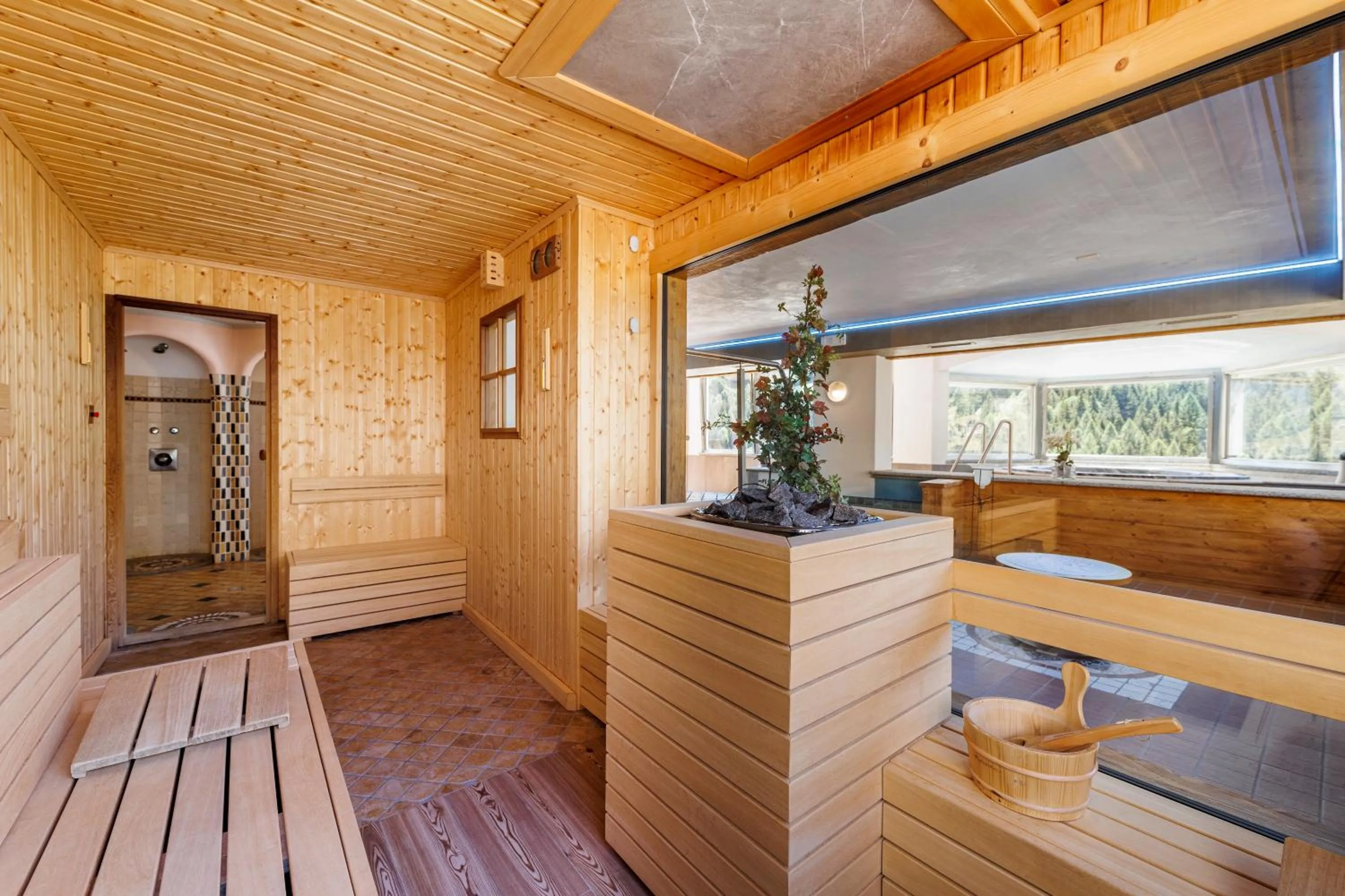Sauna in Hotel Miravalle