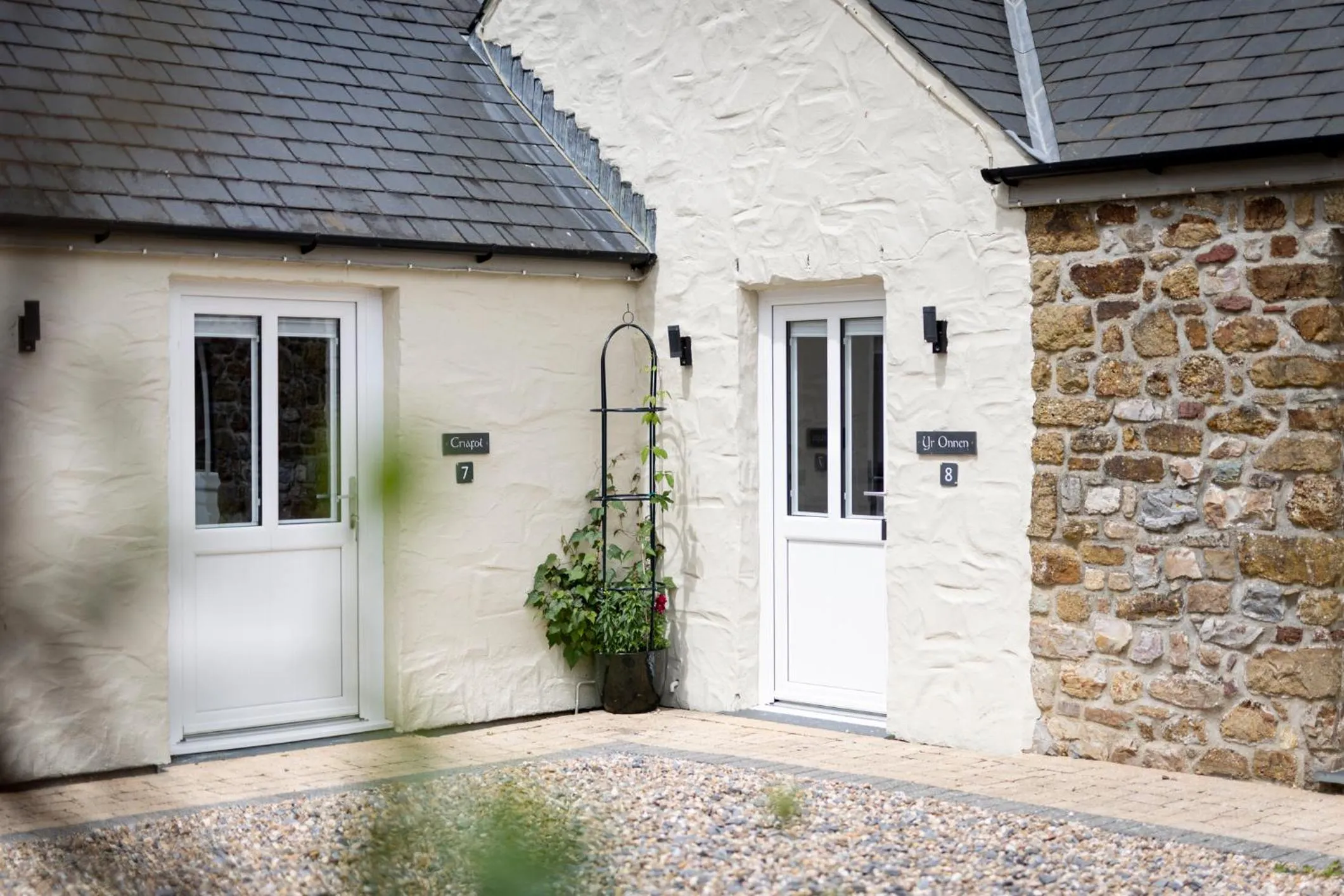 Property building in Canaston Oaks