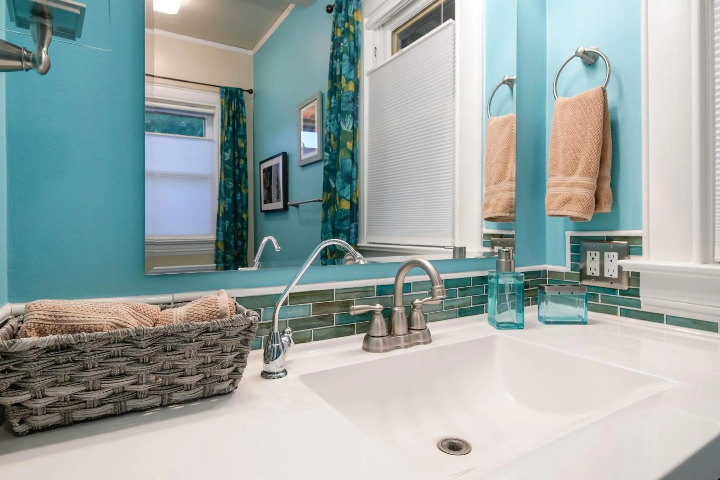 Secluded Patio Suite Right By All The Action