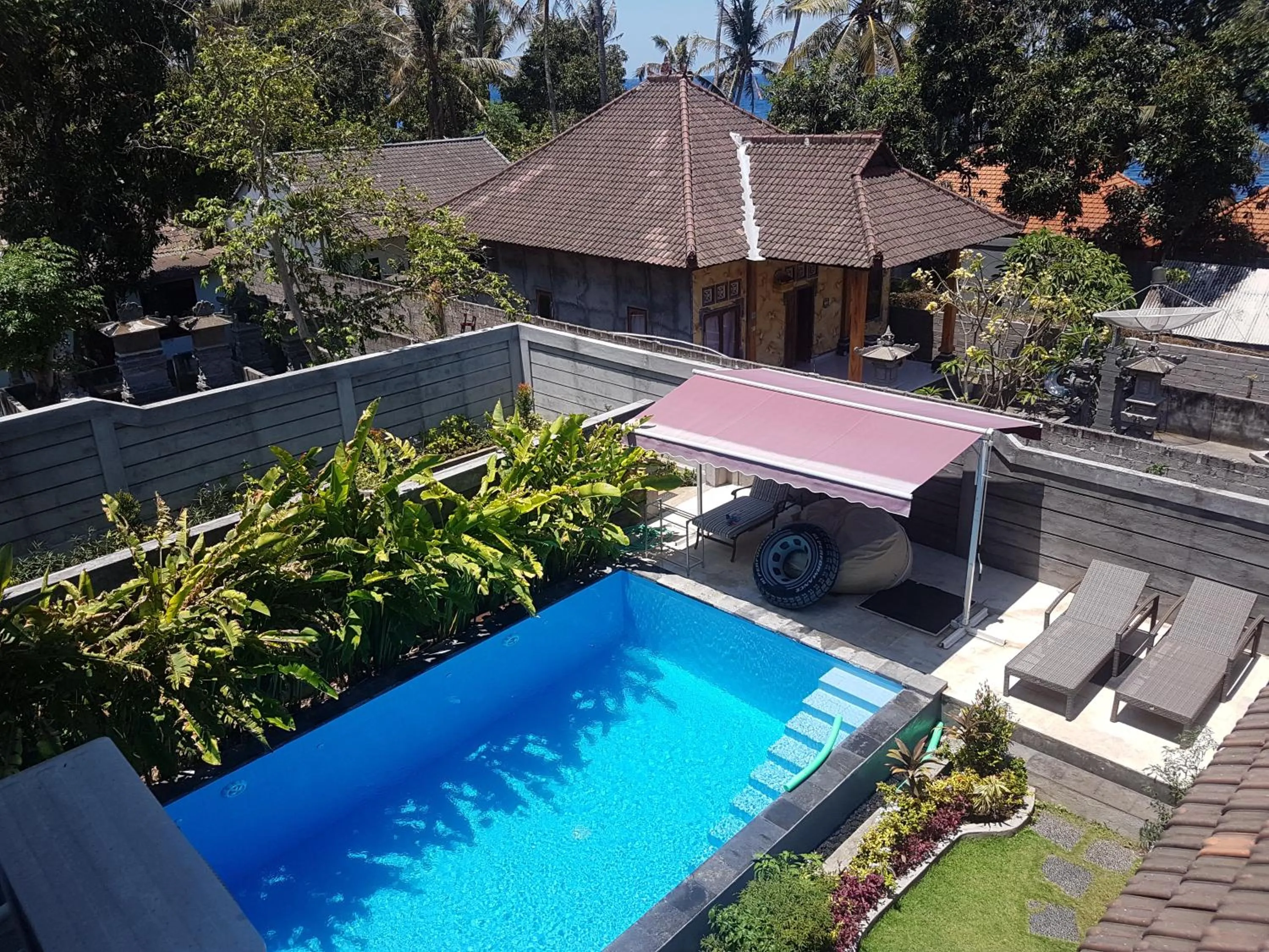 Garden view in Vila Troja Kubu