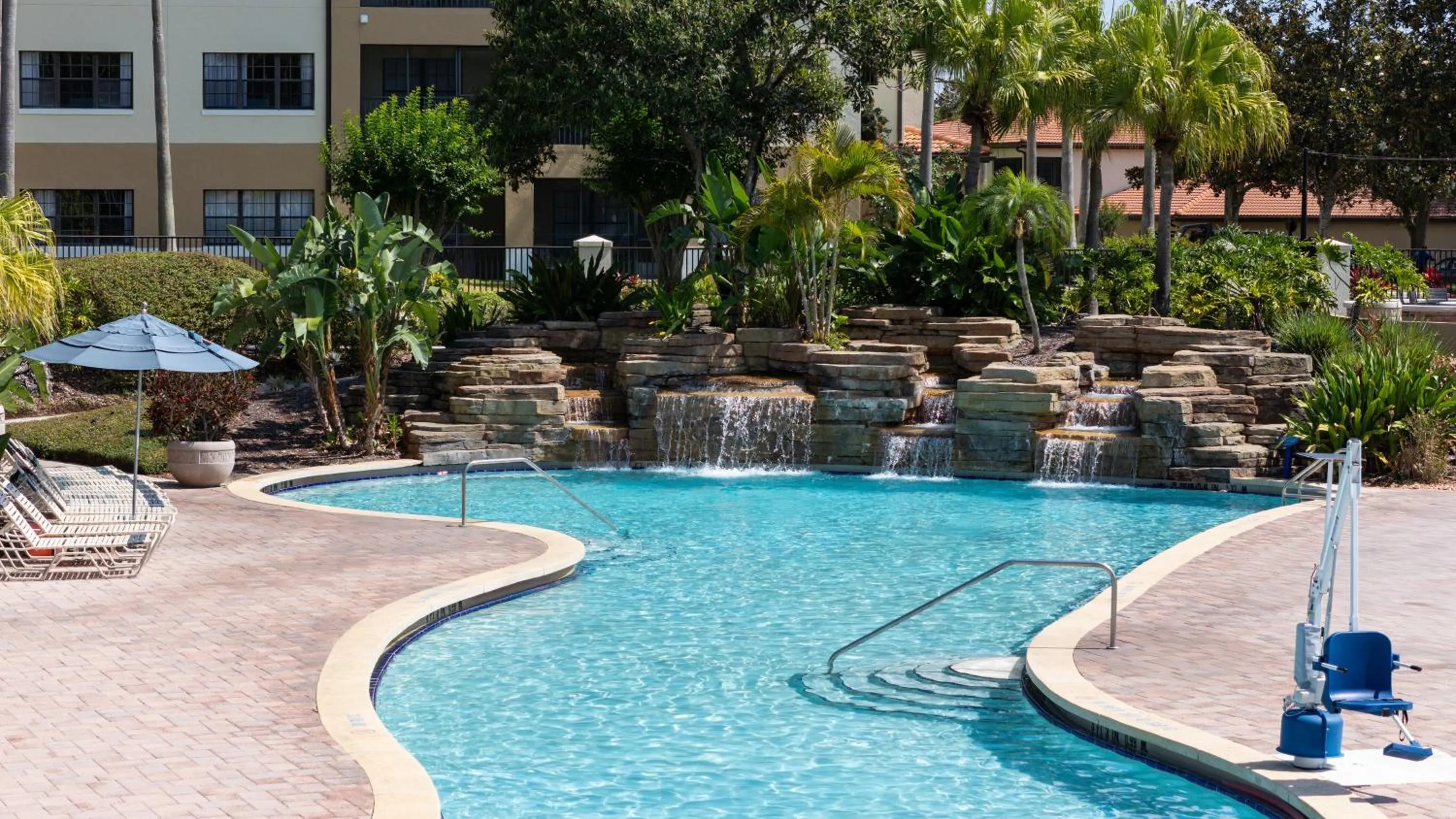 Swimming pool in Holiday Inn Club Vacations At Orange Lake Resort