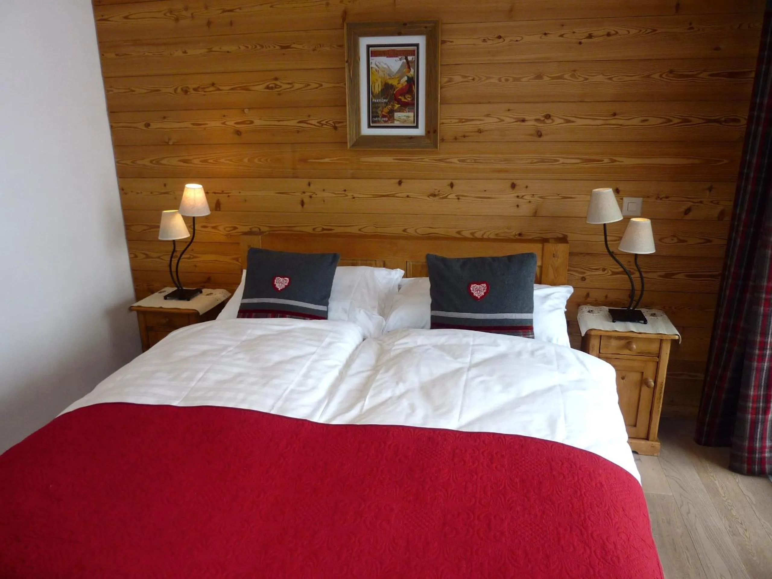 Bed in Hotel Mont.Lac