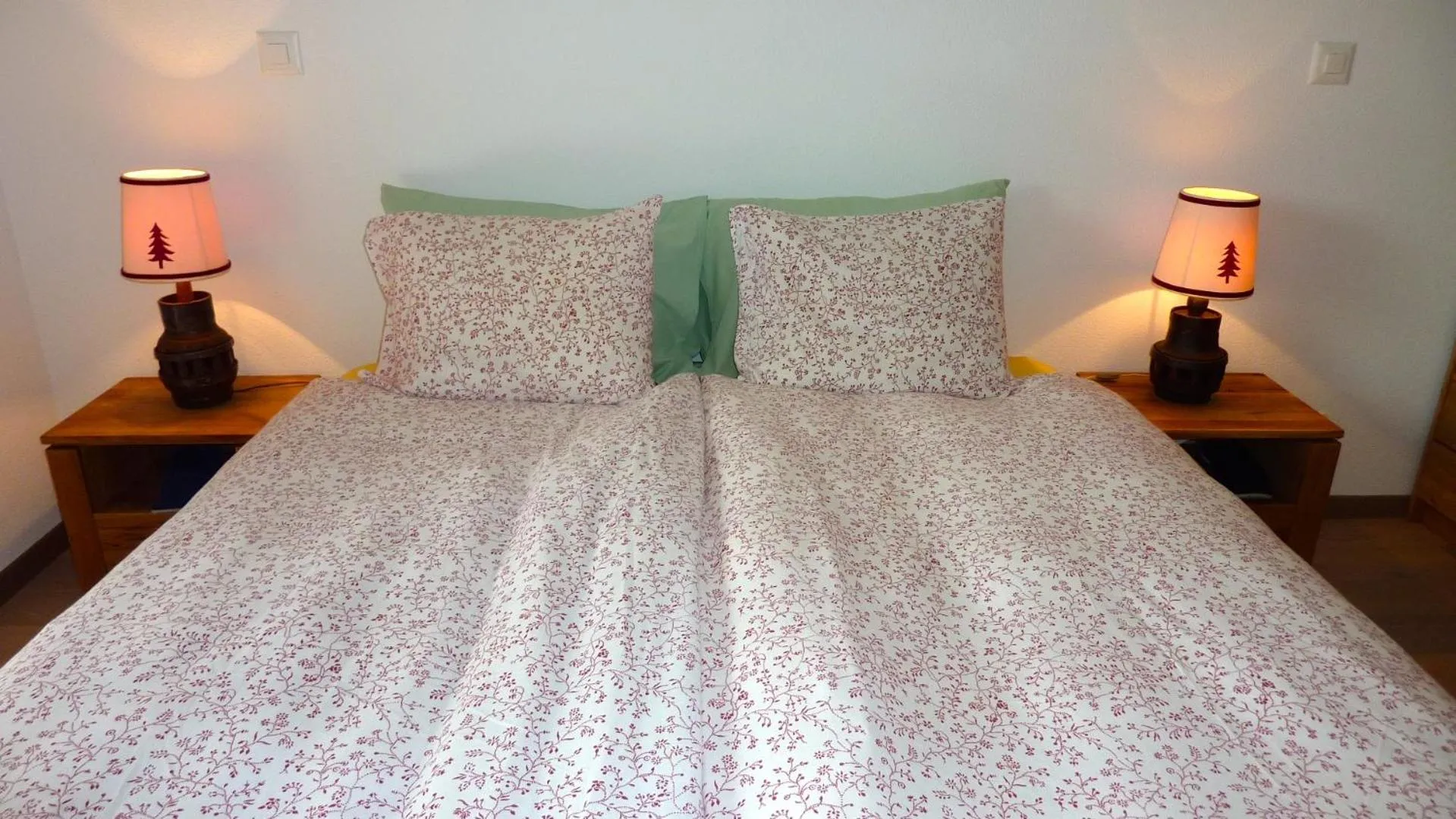 Bed in Hotel Mont.Lac
