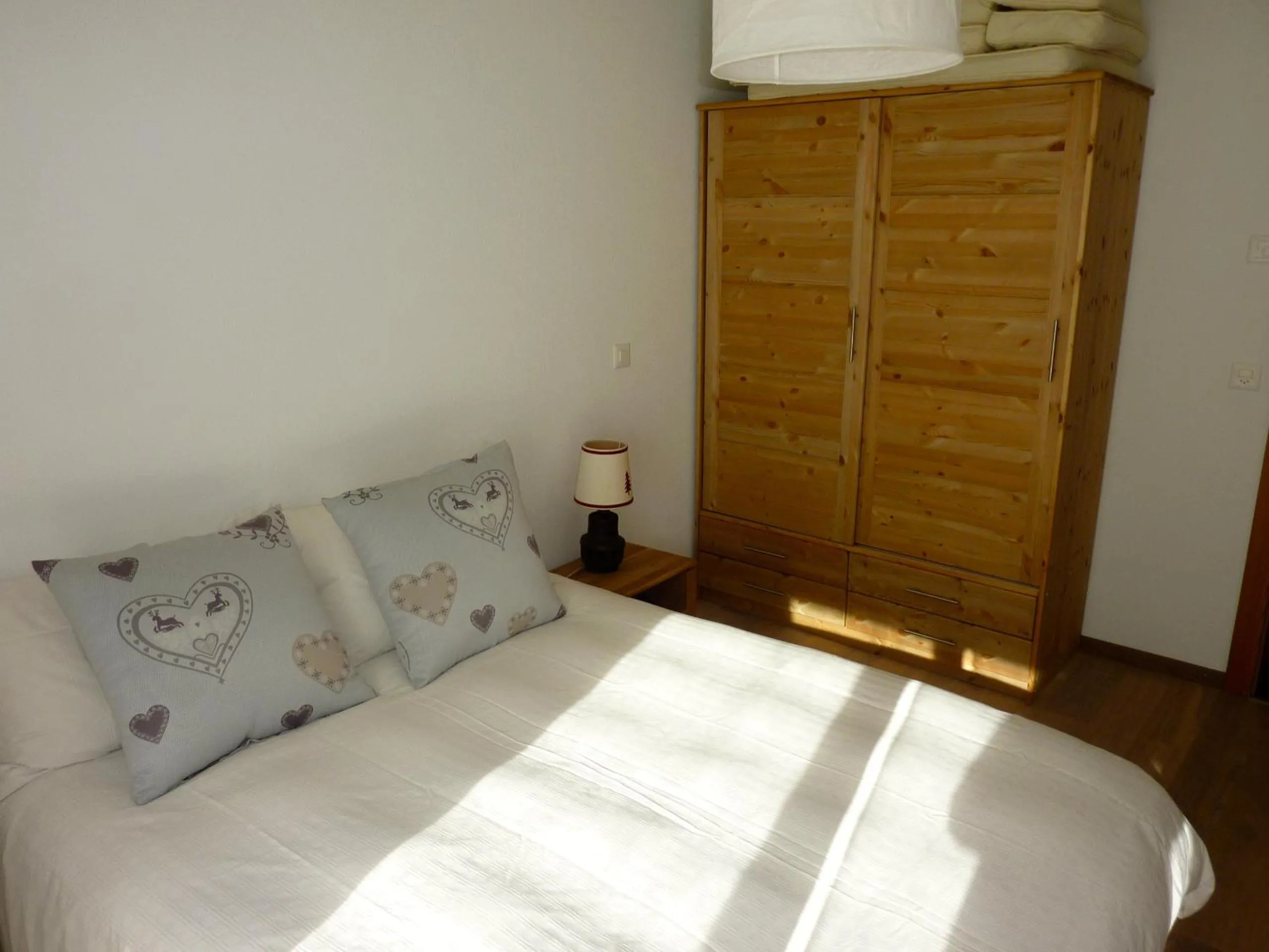 Bed in Hotel Mont.Lac