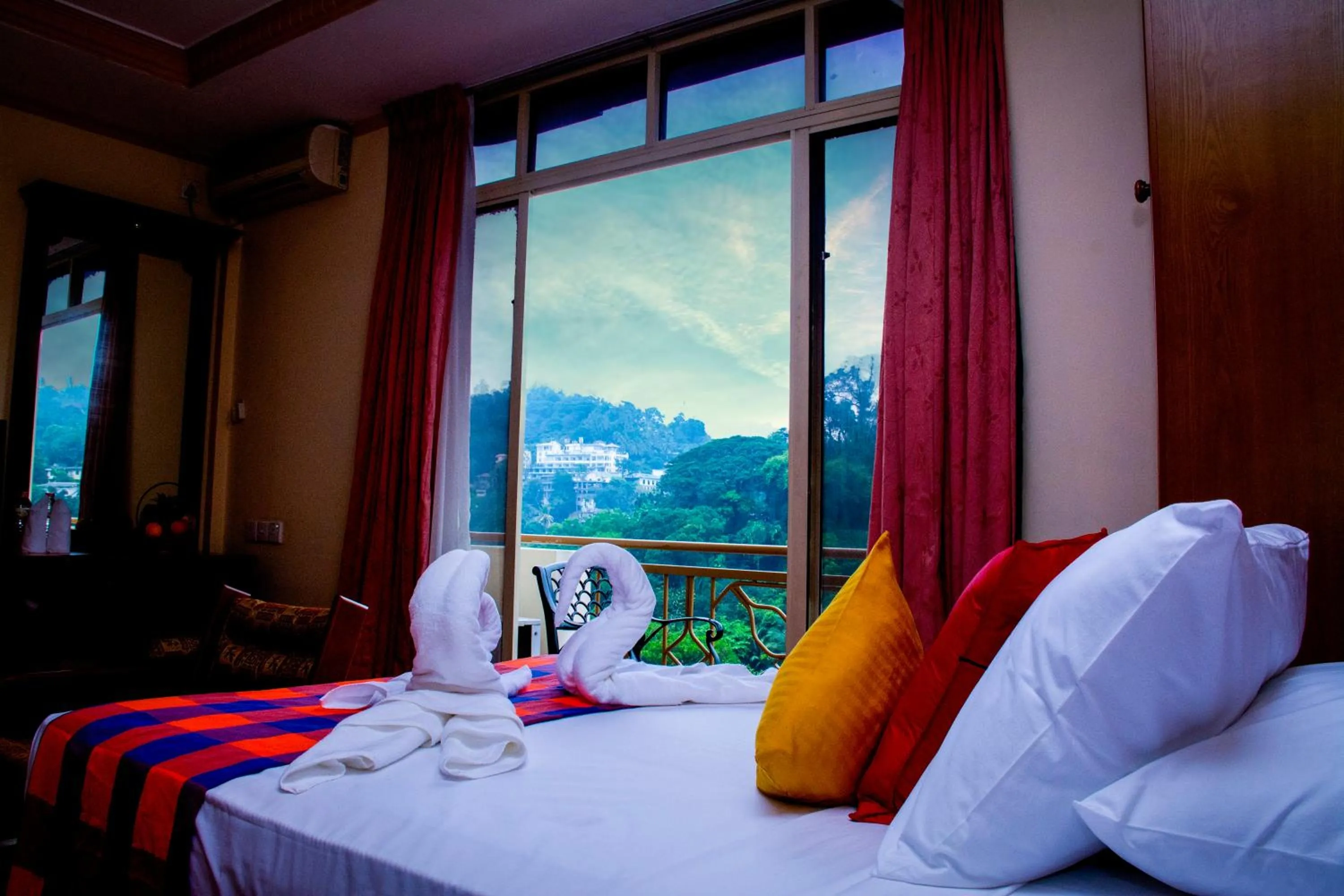 Bed in Hotel Lakefield