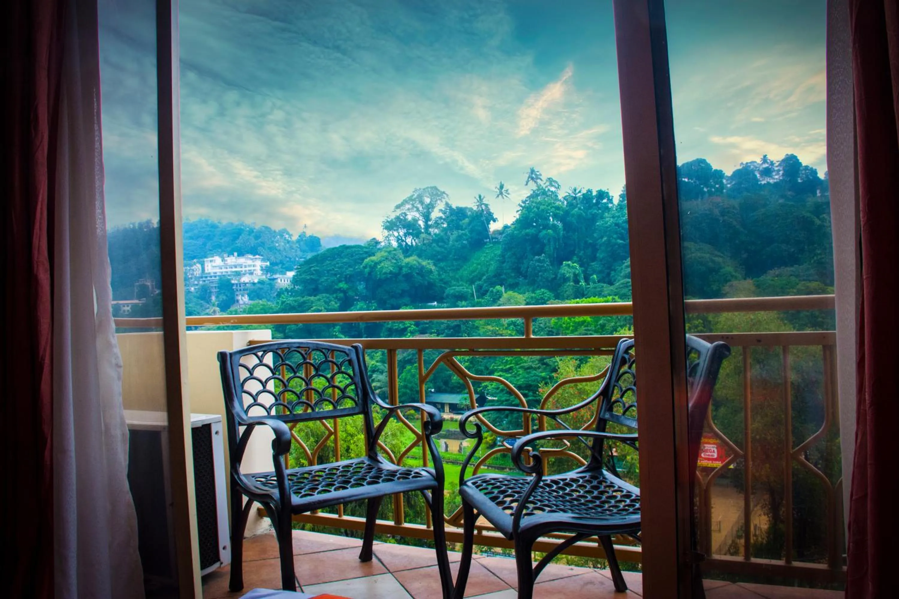 Balcony/Terrace in Hotel Lakefield