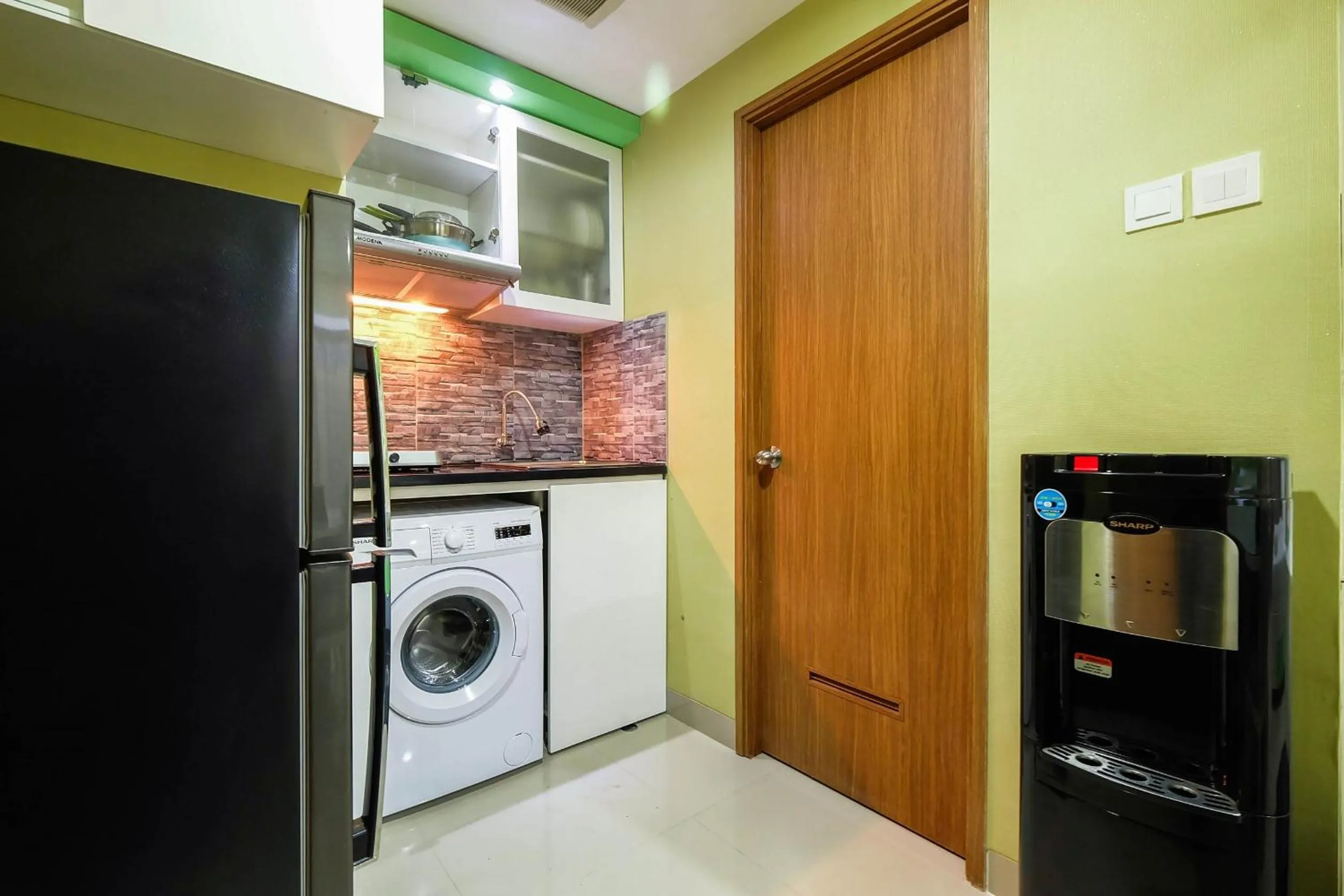 Strategic Studio The Oasis Cikarang near Omni Hospital By Travelio